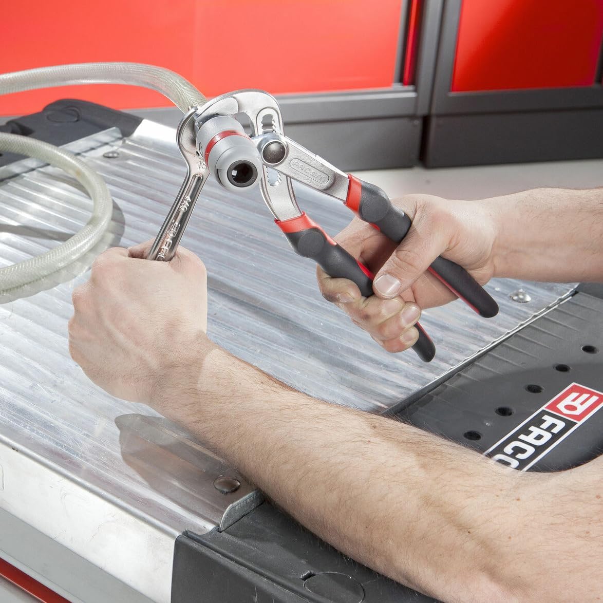 Facom 181A.25CPEPB Power Strip Pliers Size (Metric) 41mm 250mm