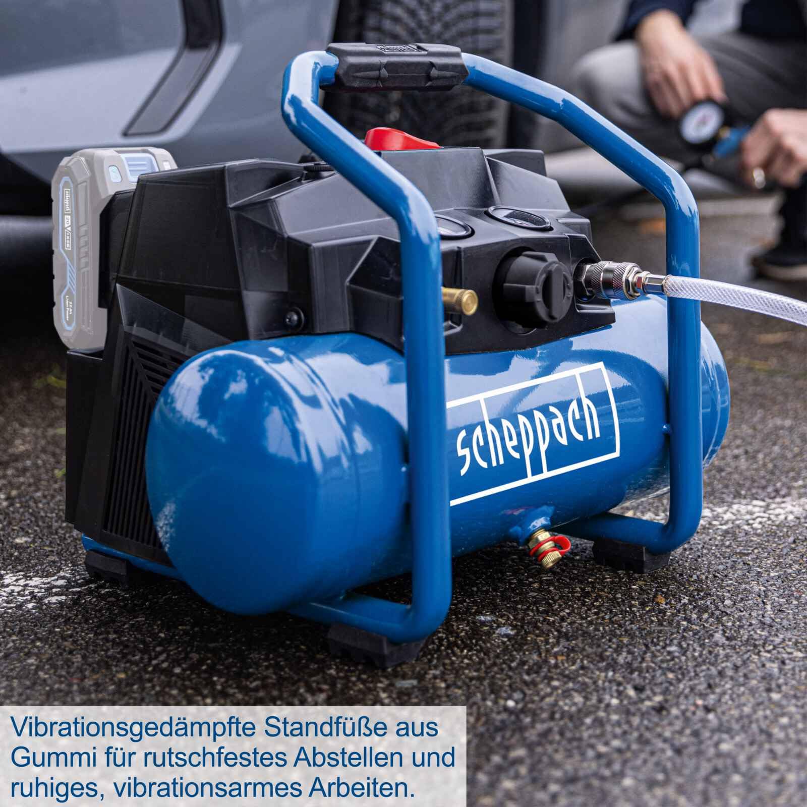 Scheppach Akku Kompressor C-ACT160/6-X mit 11 tlg. Zubehör | 6L Kessel | 8Bar Druck | 130L/min Ansaugleistung | Druckminderer & Manometer | 20V-IXES-System | 10 Jahre Garantie | 2x2Ah Akku & Ladegerät