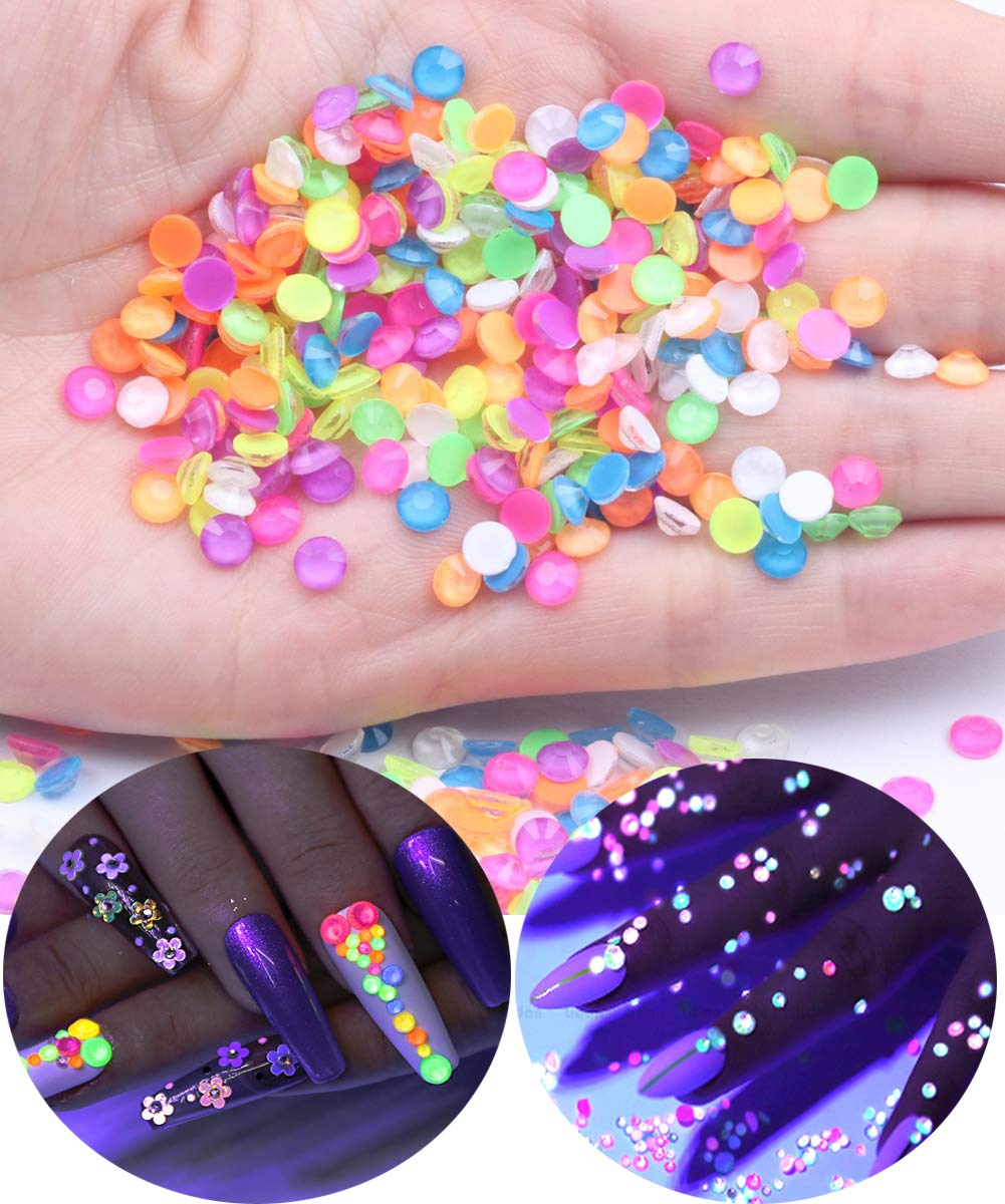 800 Pcs Mix Color Nail Art Resin Rhinestones Nail Charms 3D Flatback Mixed Sizes Nail Gems Stones for Nail Art Clothes Shoes Bags Phone Case Decoration (Luminous Rhinestones)
