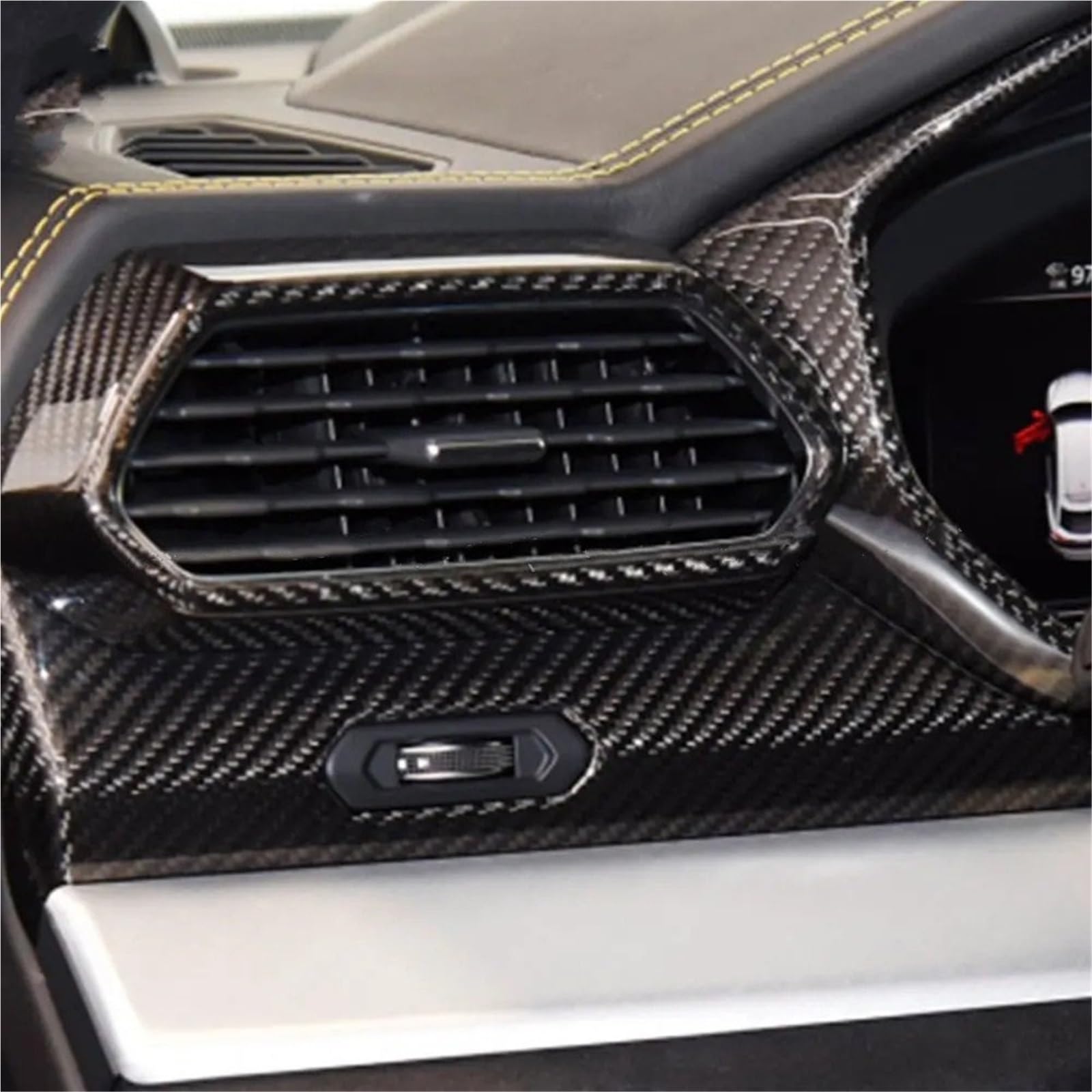 Pour Lamborghini URUS carbone sec conduite à gauche tableau bord Console centrale panneau garniture couverture intérieure Revêtement carbone console centrale Kit fibre