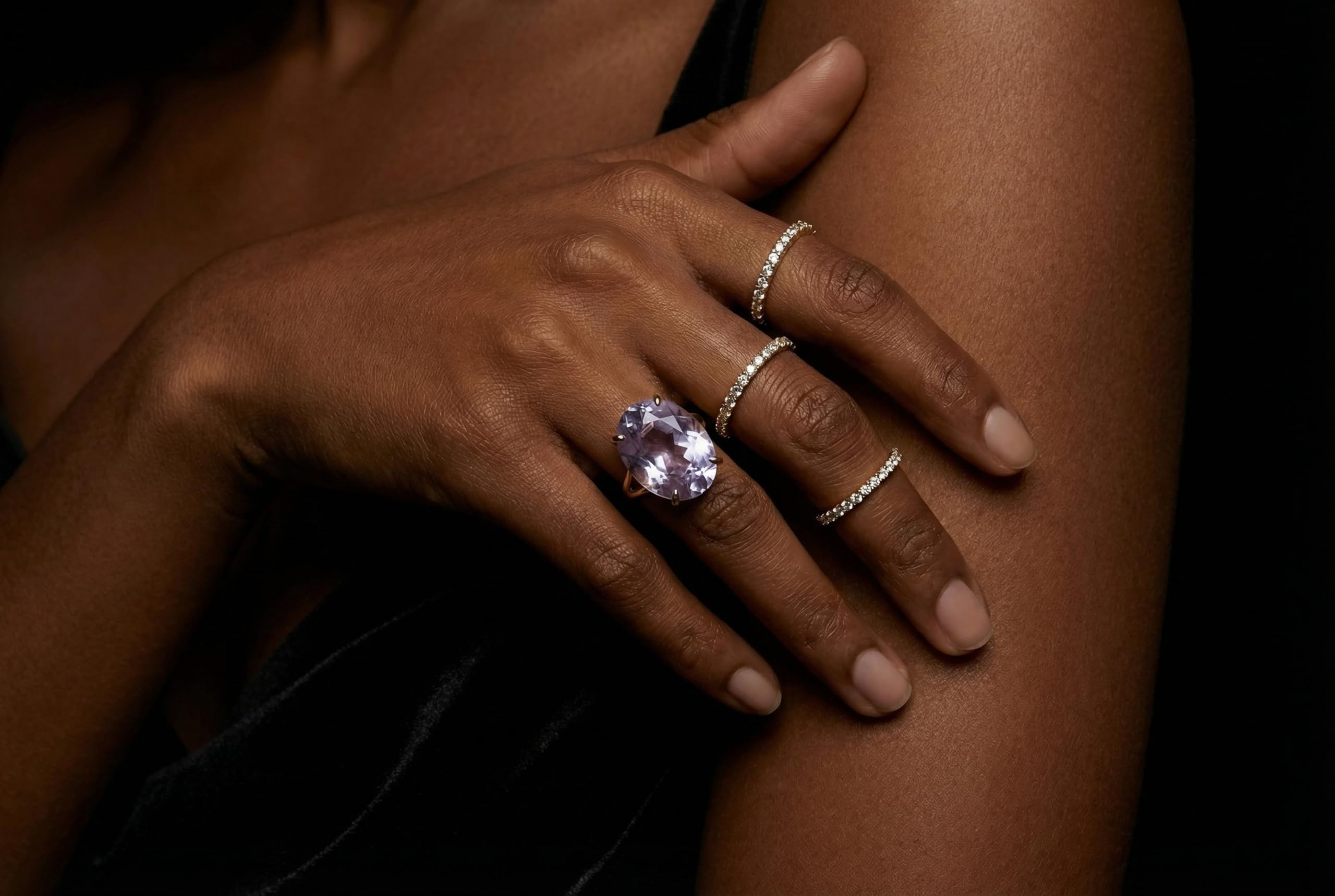 Anillo de Tanzanita de Cóctel - Declaración Anillo de Oro de 14k - Anillos Ovalados de Moda para Mujeres para Compromiso, Cumpleaños, Aniversario de Bodas, Regalo para Ella