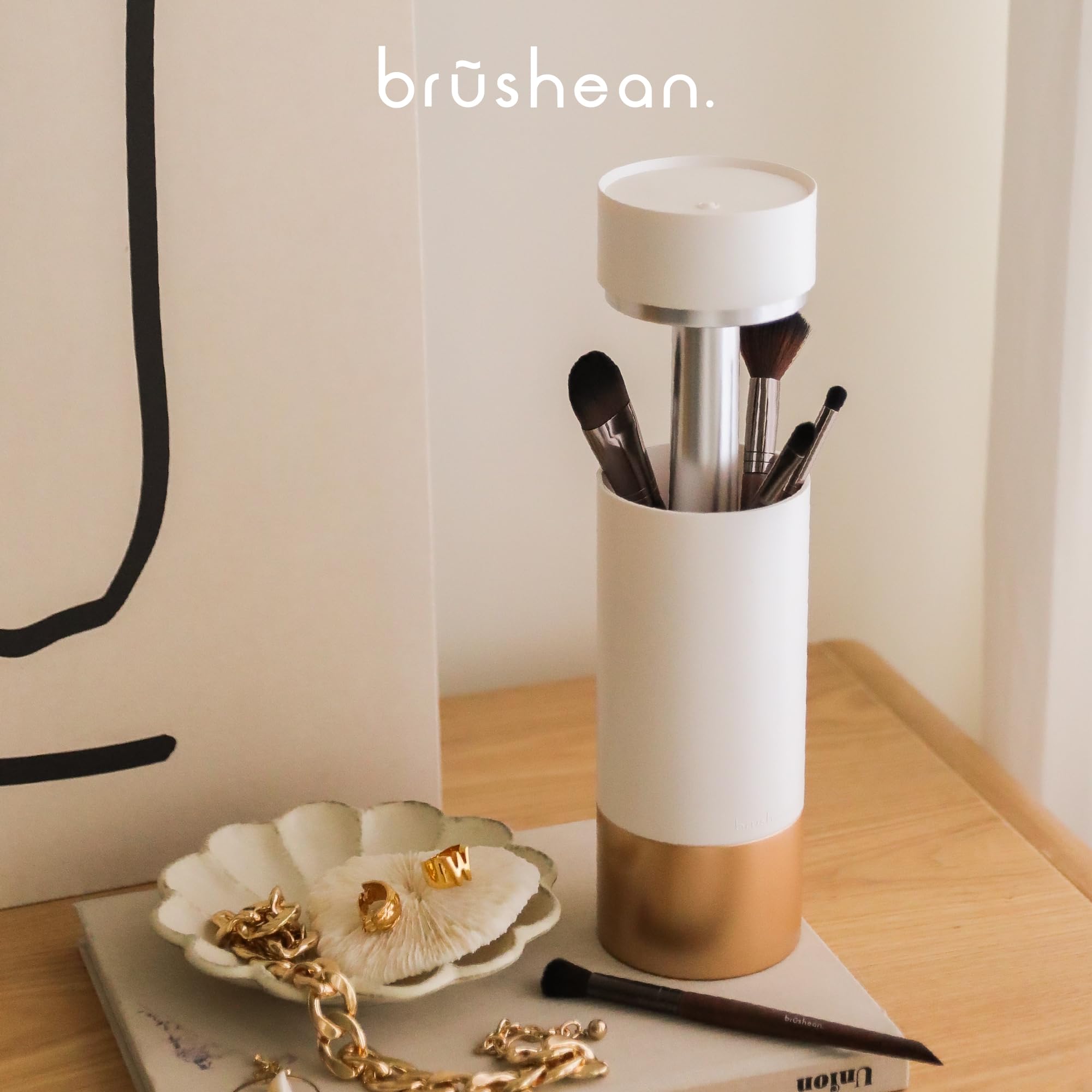 Brushean UV-C Makeup Brush Sanitizer with Ozone and Dustproof Holder