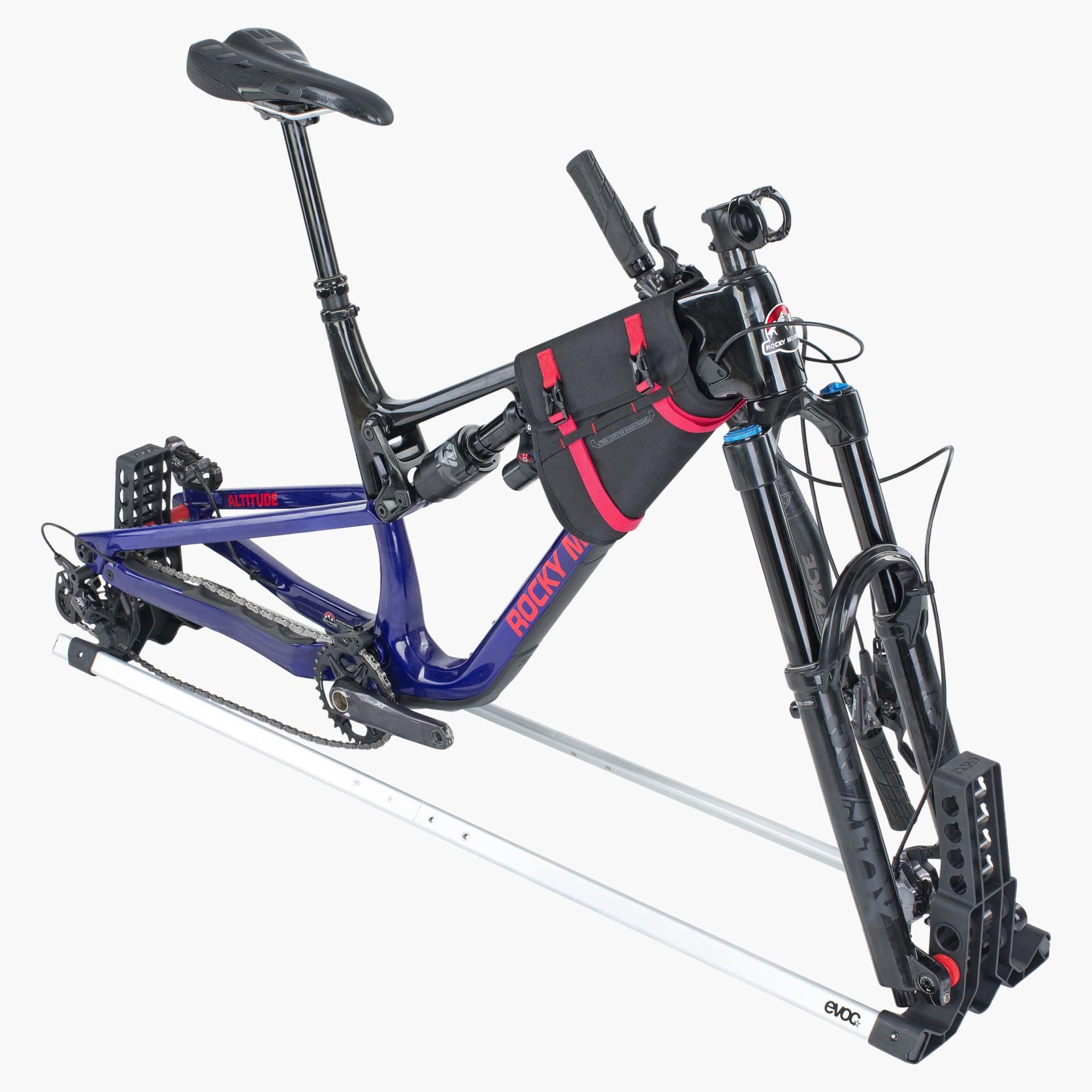 EVOC BIKE STAND PRO supporto per il trasporto di biciclette (per il trasporto in tutte le EVOC BIKE BAG, tutte le misure di biciclette, fissaggio variabile dell'asse, interasse: 124 - 130 cm), Nero