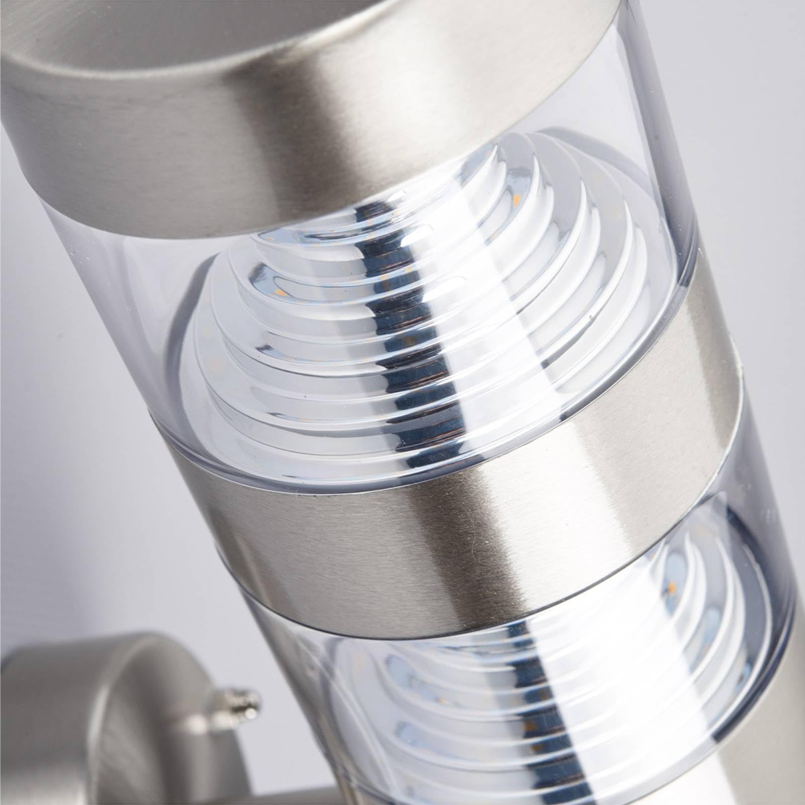 Lindby Edelstahl LED Wandlampe aussen mit Bewegungsmelder, Aussenwandleuchte spritzwassergeschützt IP44 1x 8,1W warmweiß (3.000K)