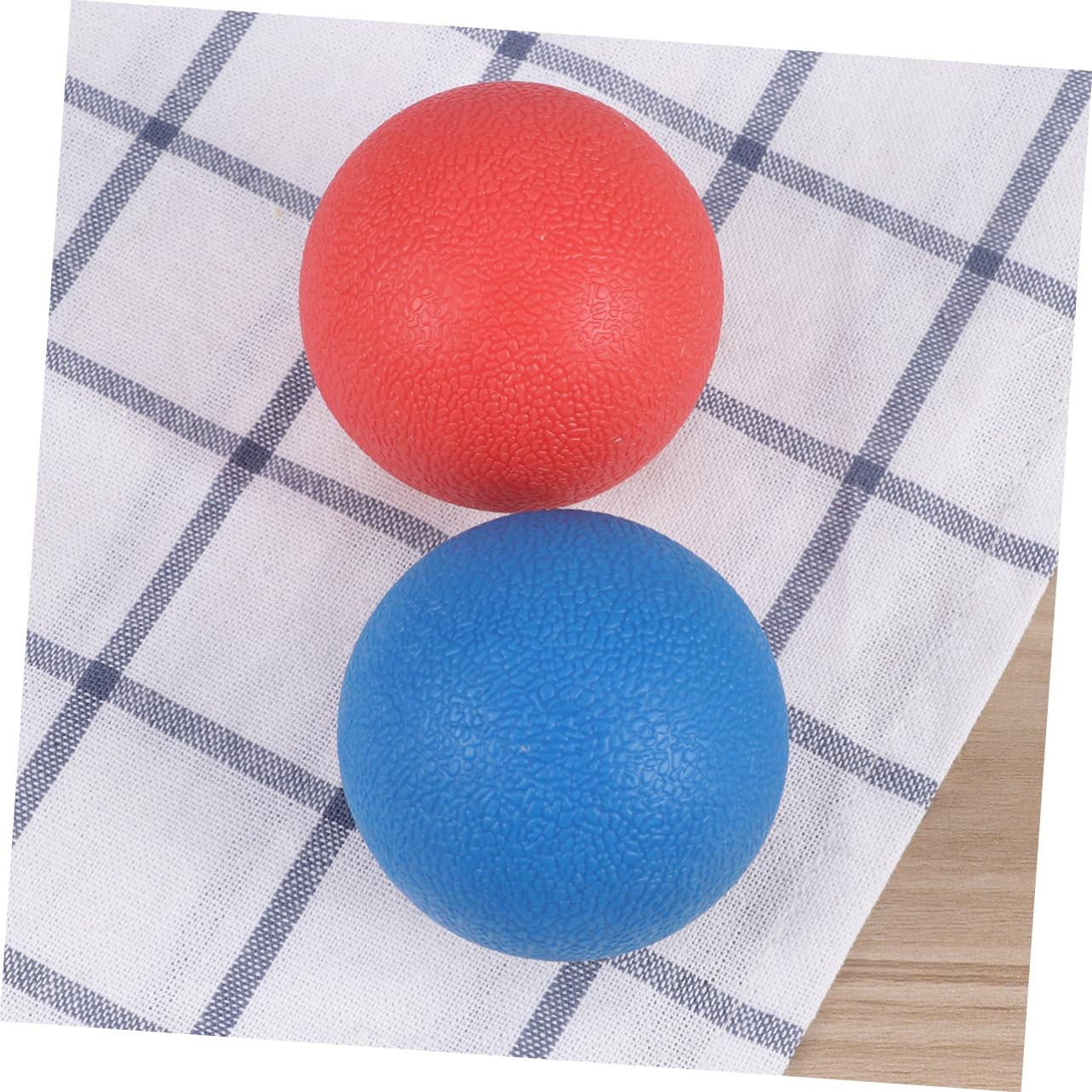 Gogogmee 2pcs Yoga Ball Yoga Roller Massage Ball Rolling Ball Gym Ball Muscle Roller Massager Back Roller Red