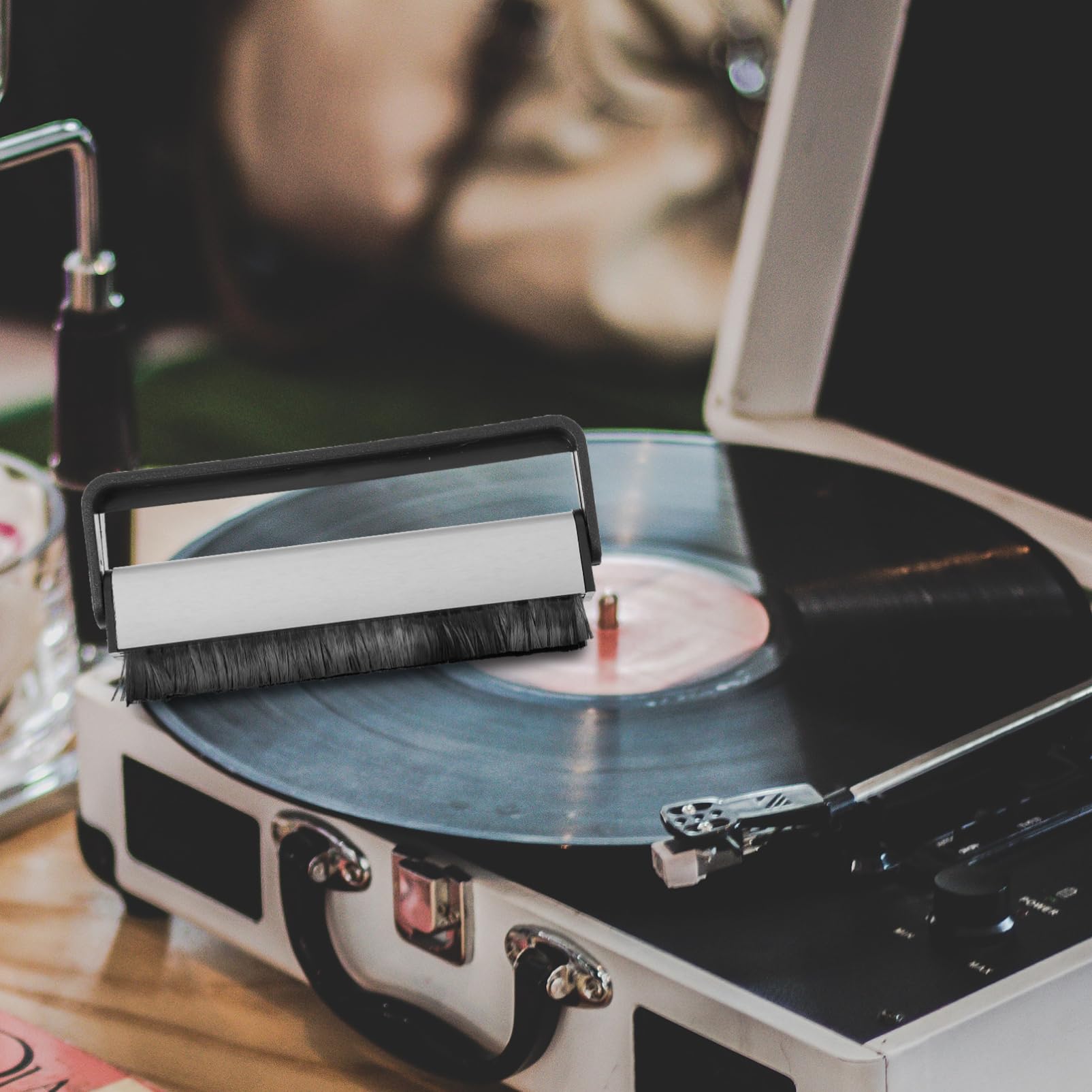 jojofuny 4pièces Brosse De Nettoyage Antistatique Manche pour Disques Vinyles Et CD Élimine La Poussière Et Prolonge La Durée De Vie De Votre Collection Musicale