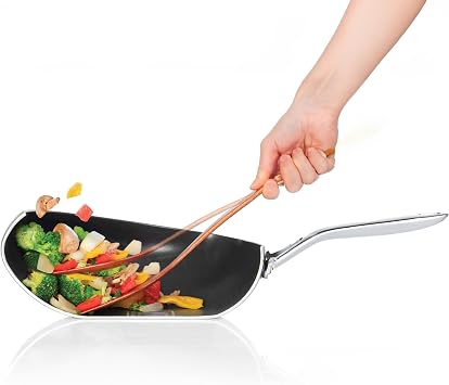 TECHEF - Goody Pan - Wok Stir-fry Pan - PFOA Free, Dishwasher and Oven Safe, Made in Korea 11-in