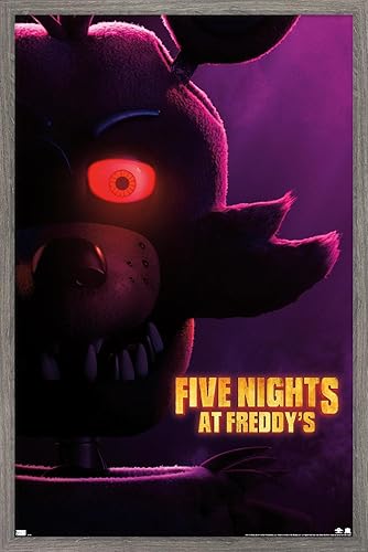 Trends International Five Nights at Freddy's Movie - Póster de pared de Foxy One Sheet 22.37 x 34.00 pulgadas, versión enmarcada de madera de granero