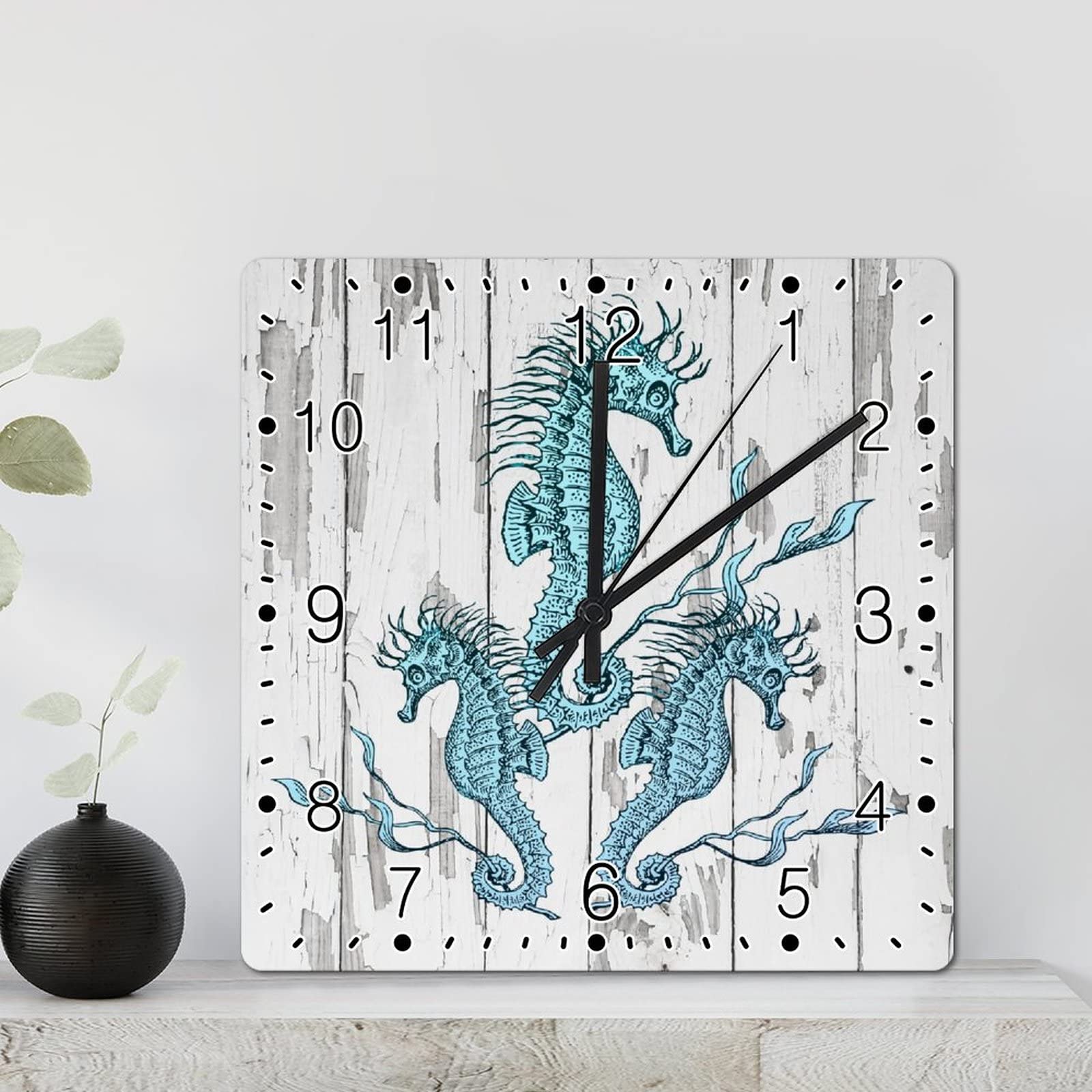 Horloge murale plage hippocampe carrée pour décorer votre salon de vacances