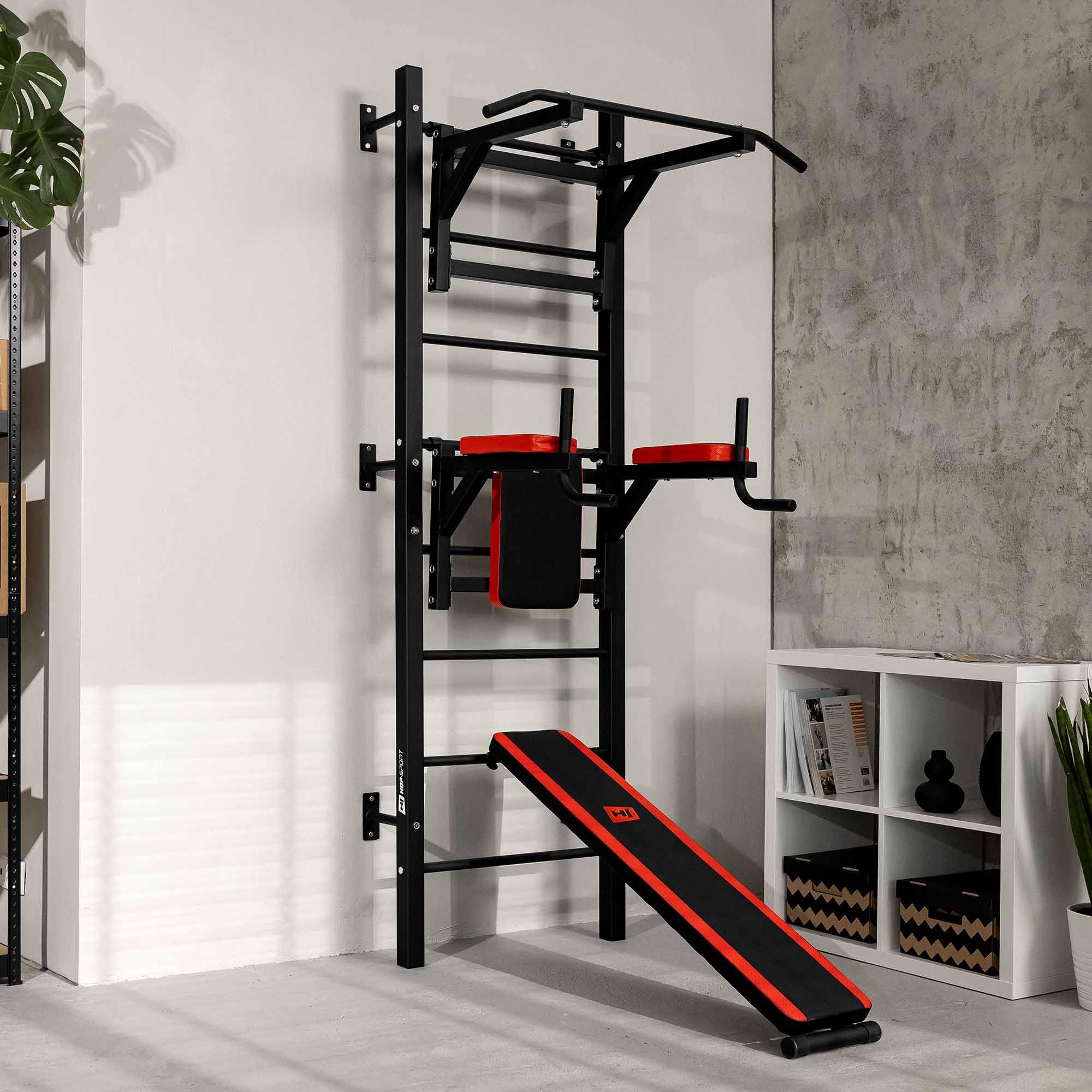 Hop-Sport Sprossenwand mit Klimmzugstange, Dip Station & Sit-Up-Bank | Wand Kraftstation für Zuhause | Calisthenics & Krafttraining | Max. Belastung 150 kg