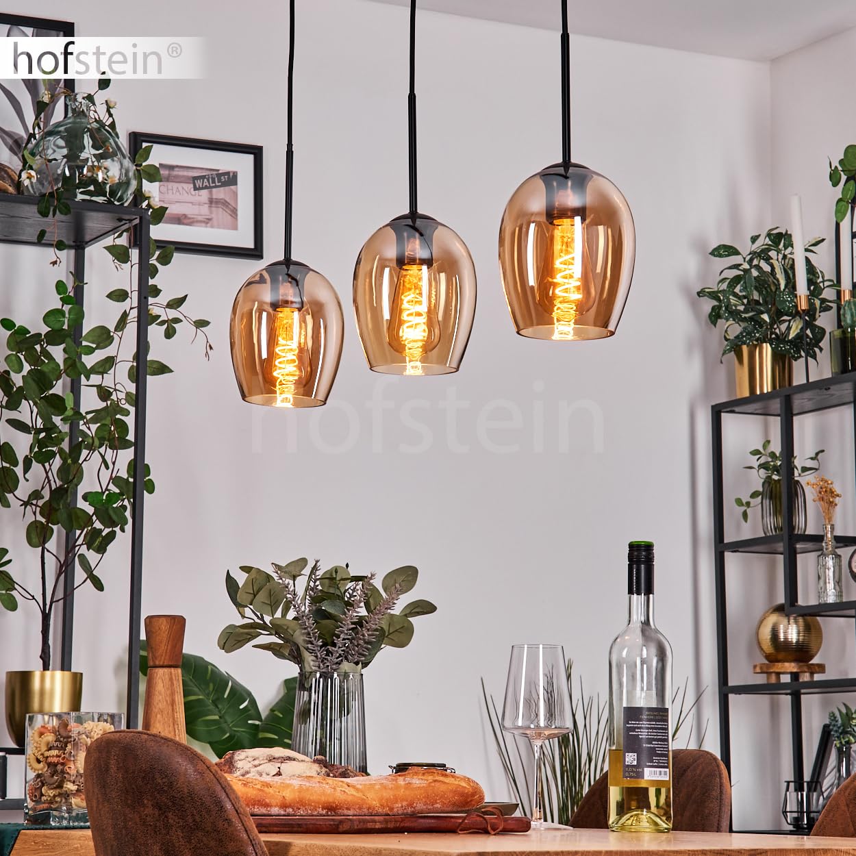 Pendelleuchte Vevino, Pendellampe aus Metall/Glas in Schwarz/Bernsteinfarben, Leuchte im modernen Retro/Vintage-Design mit Schirmen aus Glas (Ø 15 cm), Höhe max. 150 cm, 3 x E27, ohne Leuchtmittel