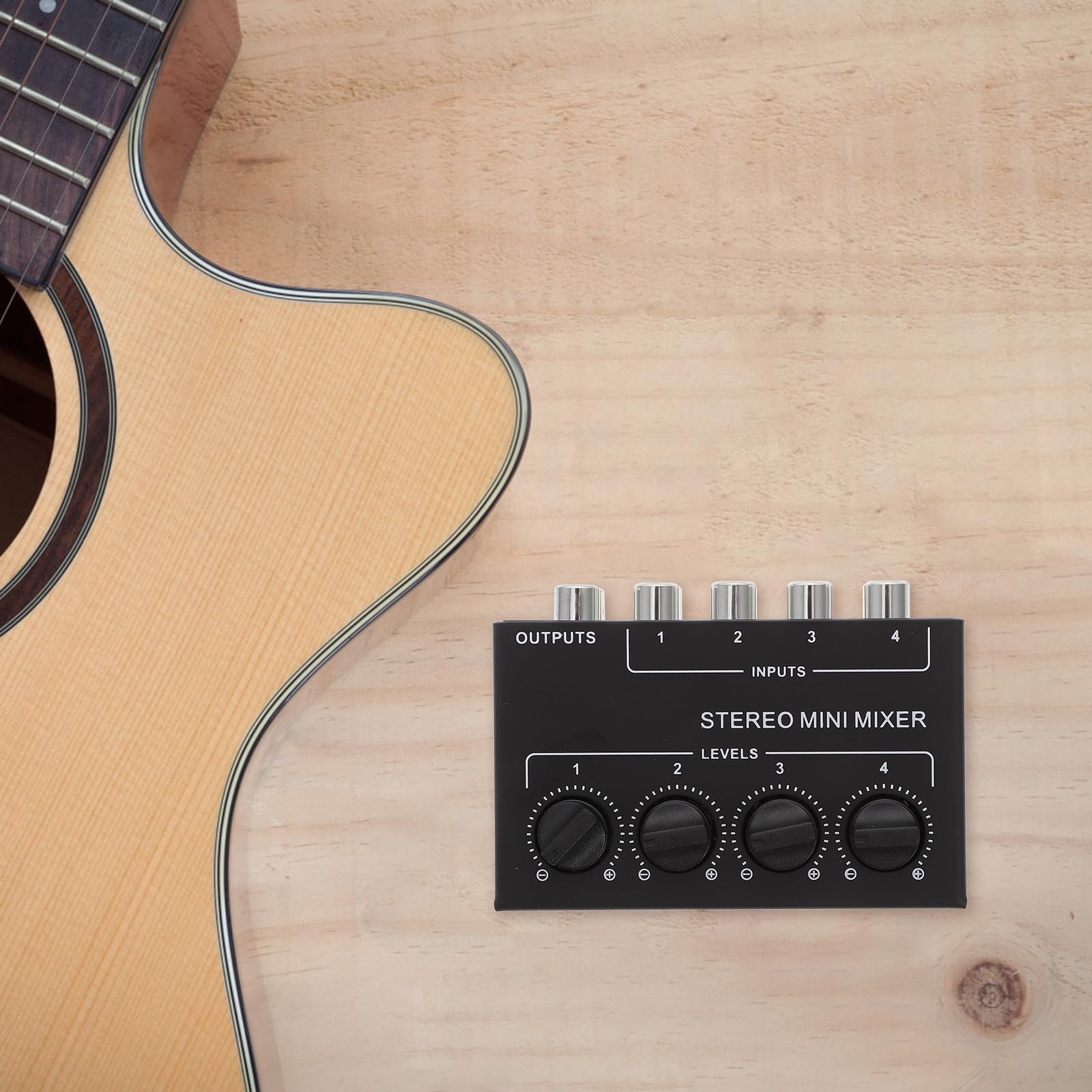 Beavorty Mezclador de Audio Pasivo Portátil de 4 Canales Cx400, Mini Mezclador Estéreo Controles Independientes, Carcasa Abs y Hierro, Adecuado para Dj, Conciertos y Equipos de Música