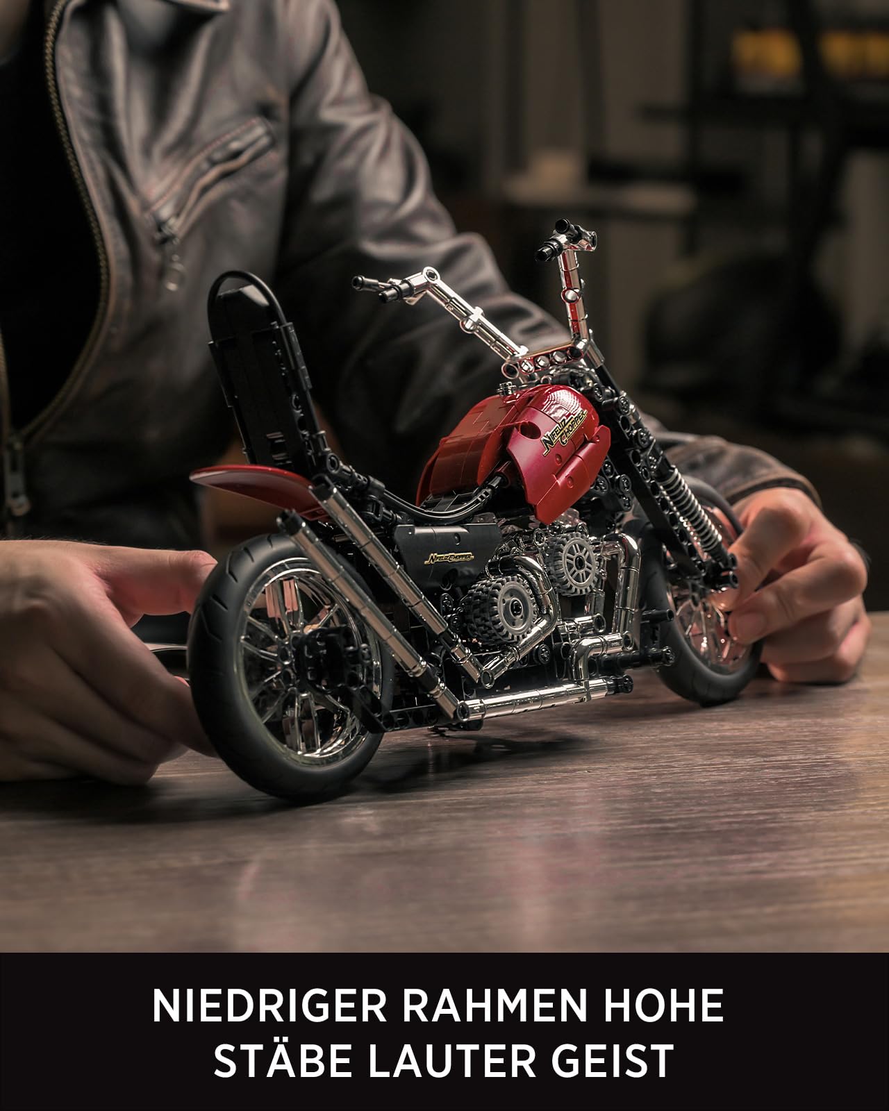 Nifeliz Chopper Motorrad Modell-Bausatz für Erwachsene Männer, Klemmbausteine Motorrad zum Bauen & Ausstellen, Retro Dekoration, Fahrzeug-Modell Geschenke (NF10308, 572 Teile)