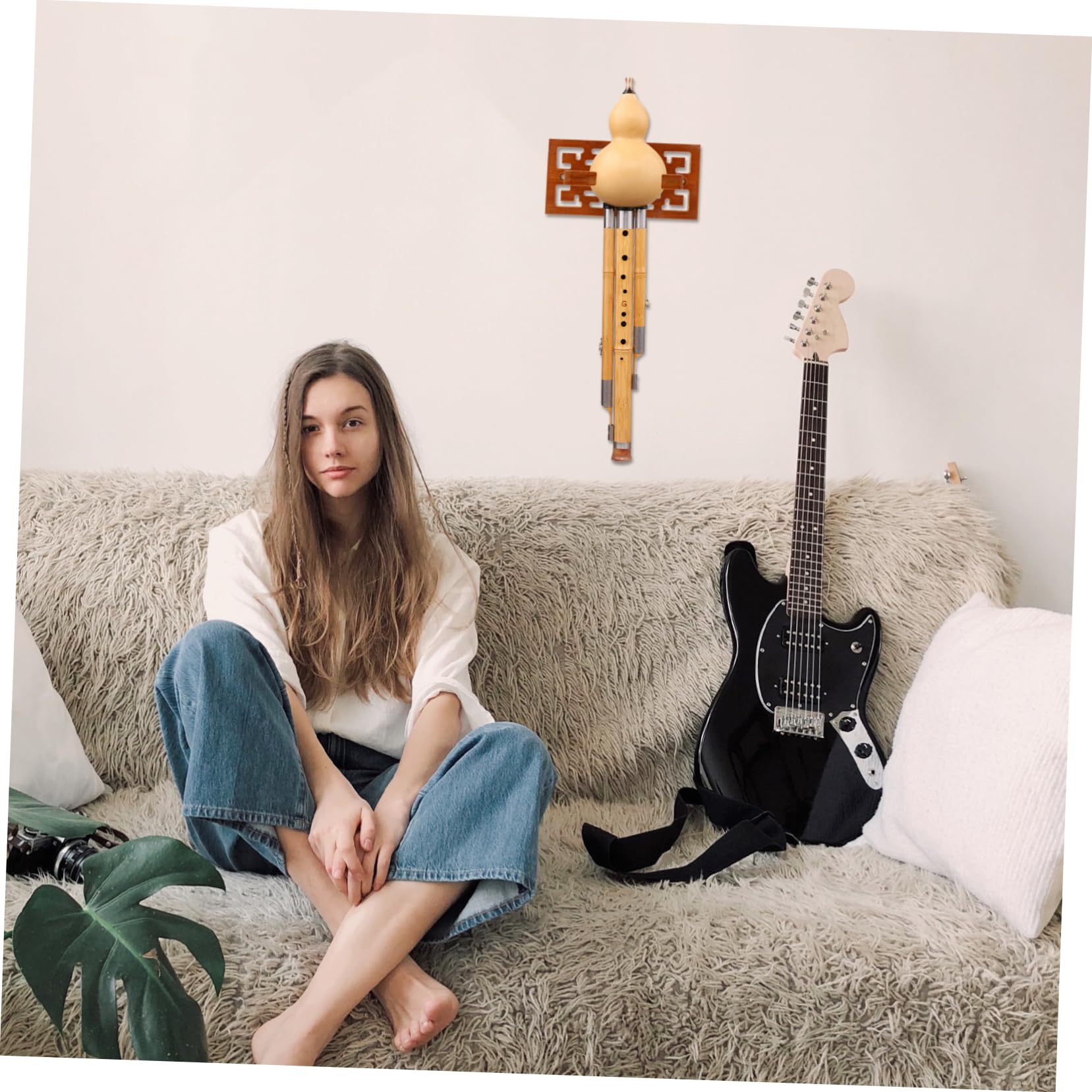 Sosoport 1Pc Cucurbit Flute Wall Rack Wooden Storage Shelf for Cucurbit Flute Compact Design for Space Saving Easy Installation Durable Finish for Display and Organization