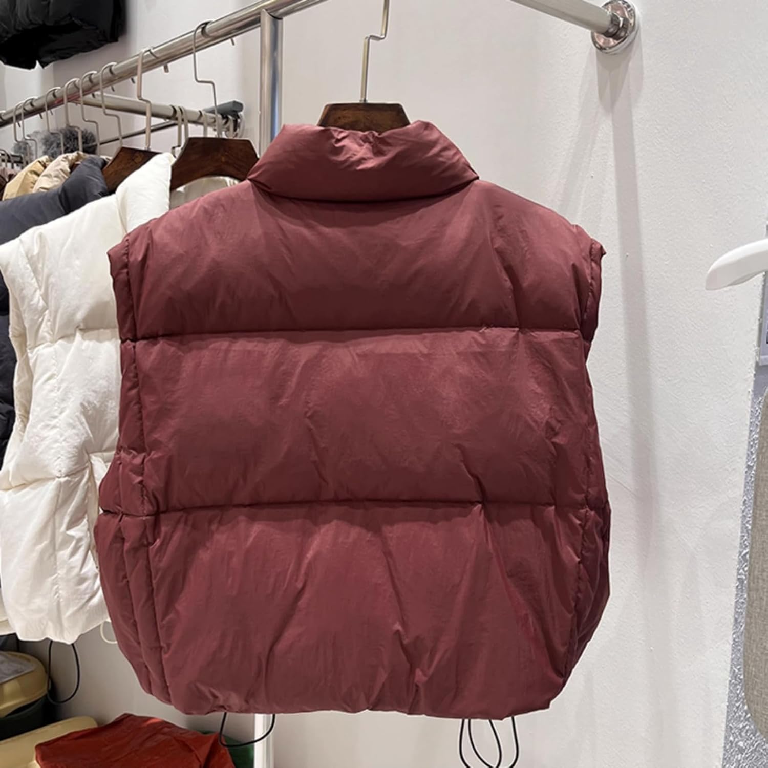 [Monotory] 中綿ベスト レディース 学生 ホワイトダックダウン 秋 冬服 寒さ対策 軽い ダウンベスト ショート丈 立ち襟