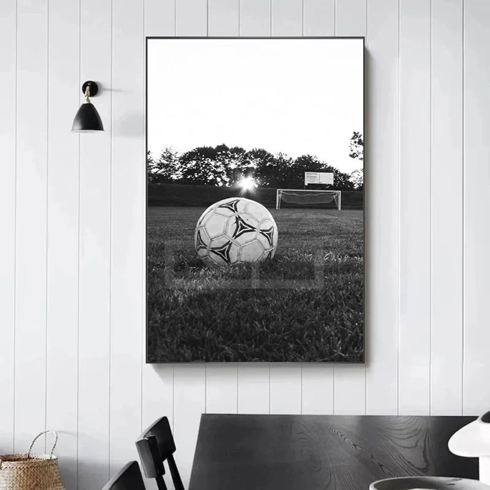 MAIMANG Póster deportivo de fútbol para sala de juegos, decoración moderna, impresión de balón de fútbol en blanco y negro, para pared de adolescente, 55 x 100 cm, marco