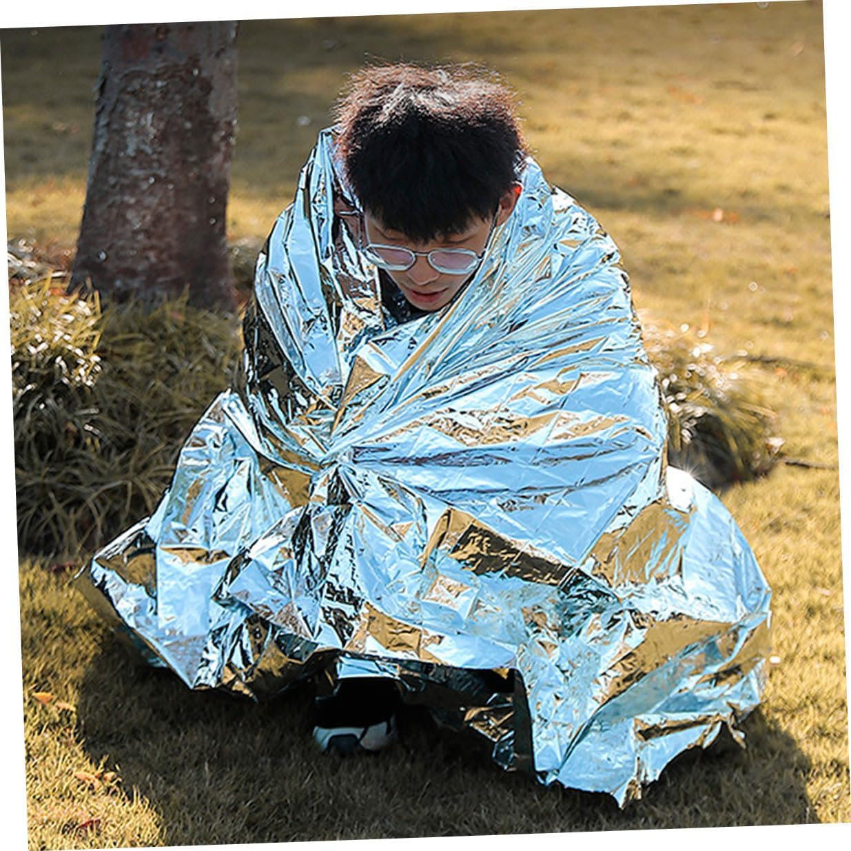 MAGICLULU 4pcs Emergency Blanket Set Silver Foil Thermal Insulation Survival Blankets Portable Foldable Outdoor Warm for Camping Hiking First Aid