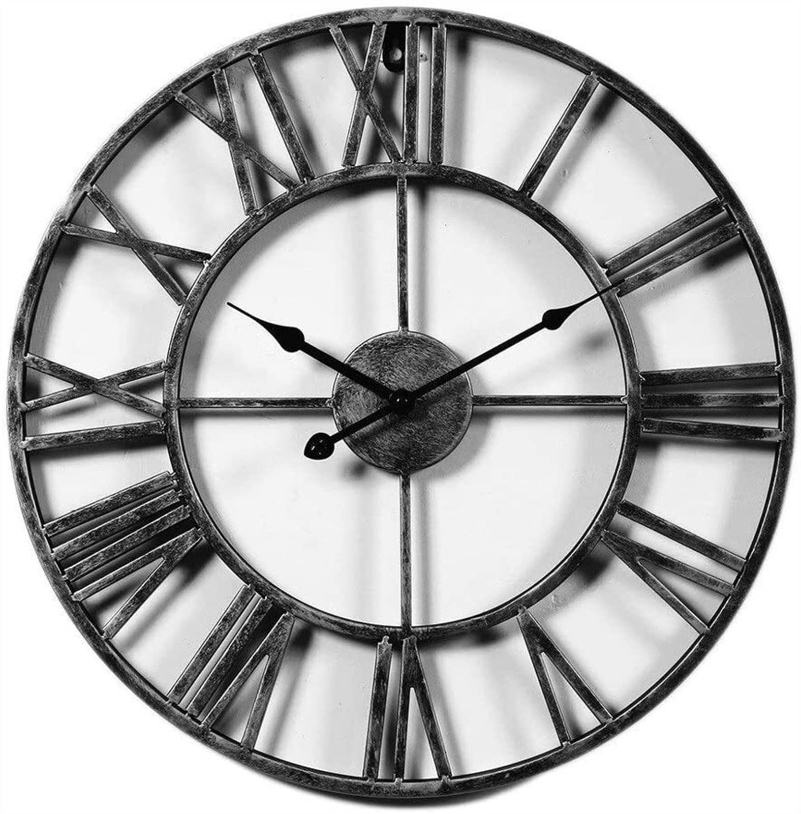 Horloge murale en métal de style nordique au design épuré