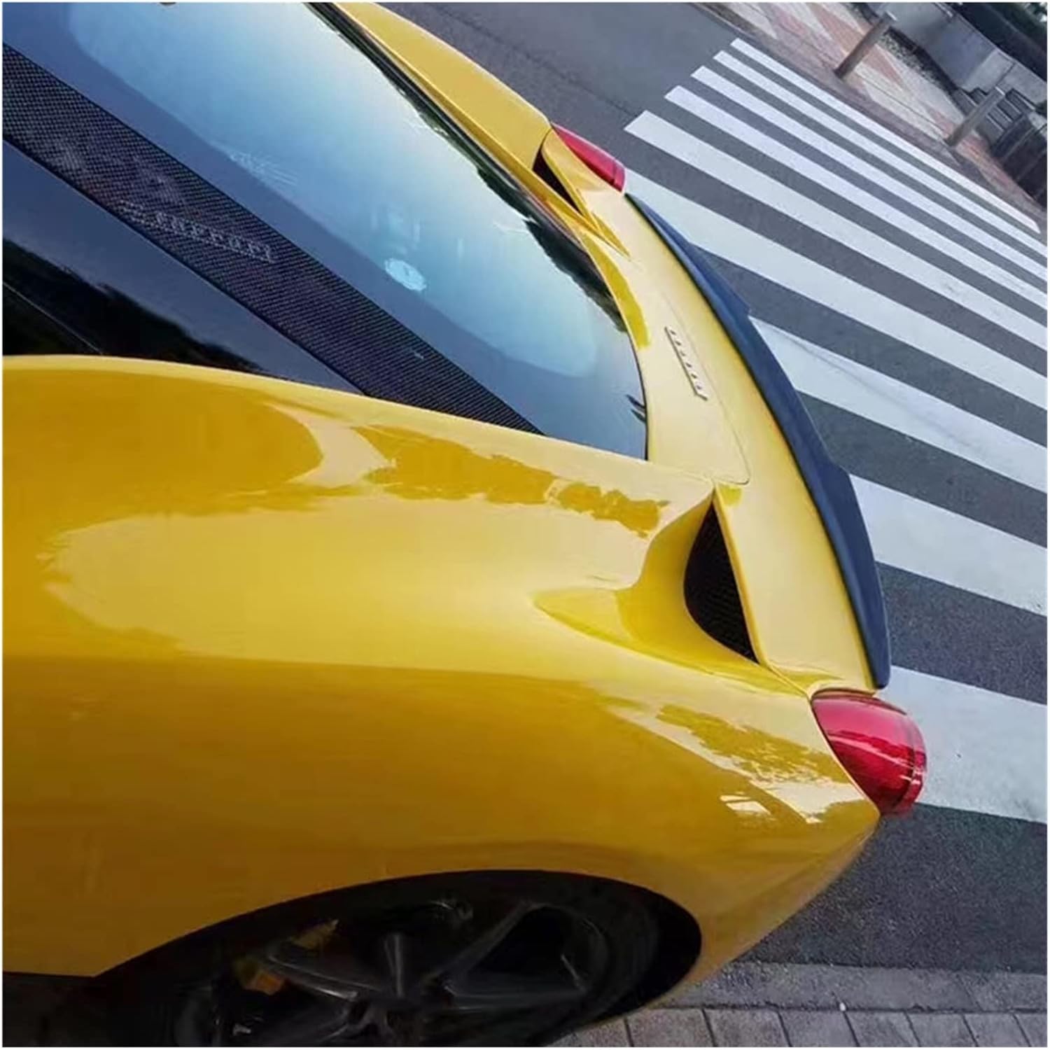 リアスポイラー 為に458 イタリアスパイダー 2010-2015 車のリア