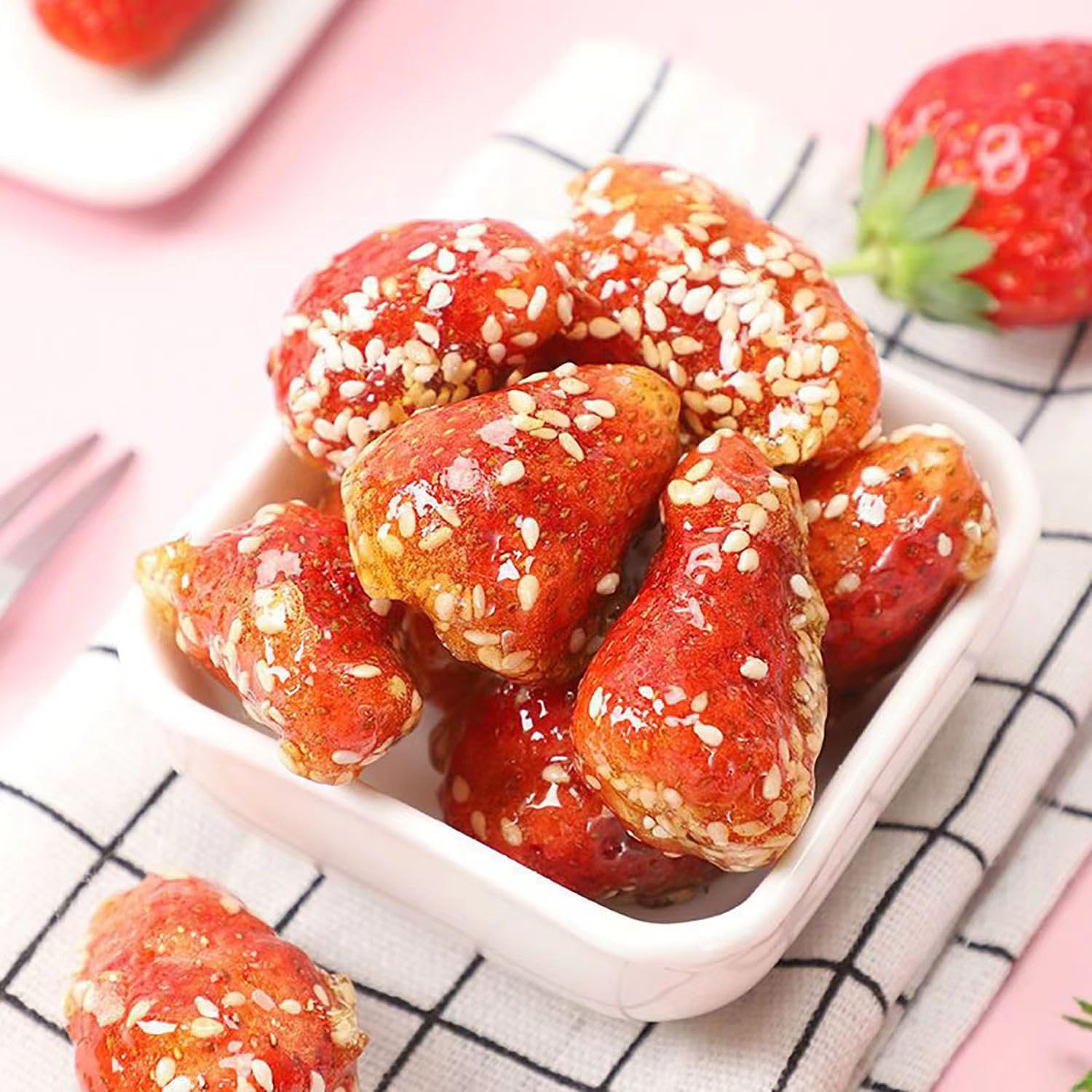 Amazon.com: Rock Sugar Strawberry Crispy 4.4 oz Dried Strawberries