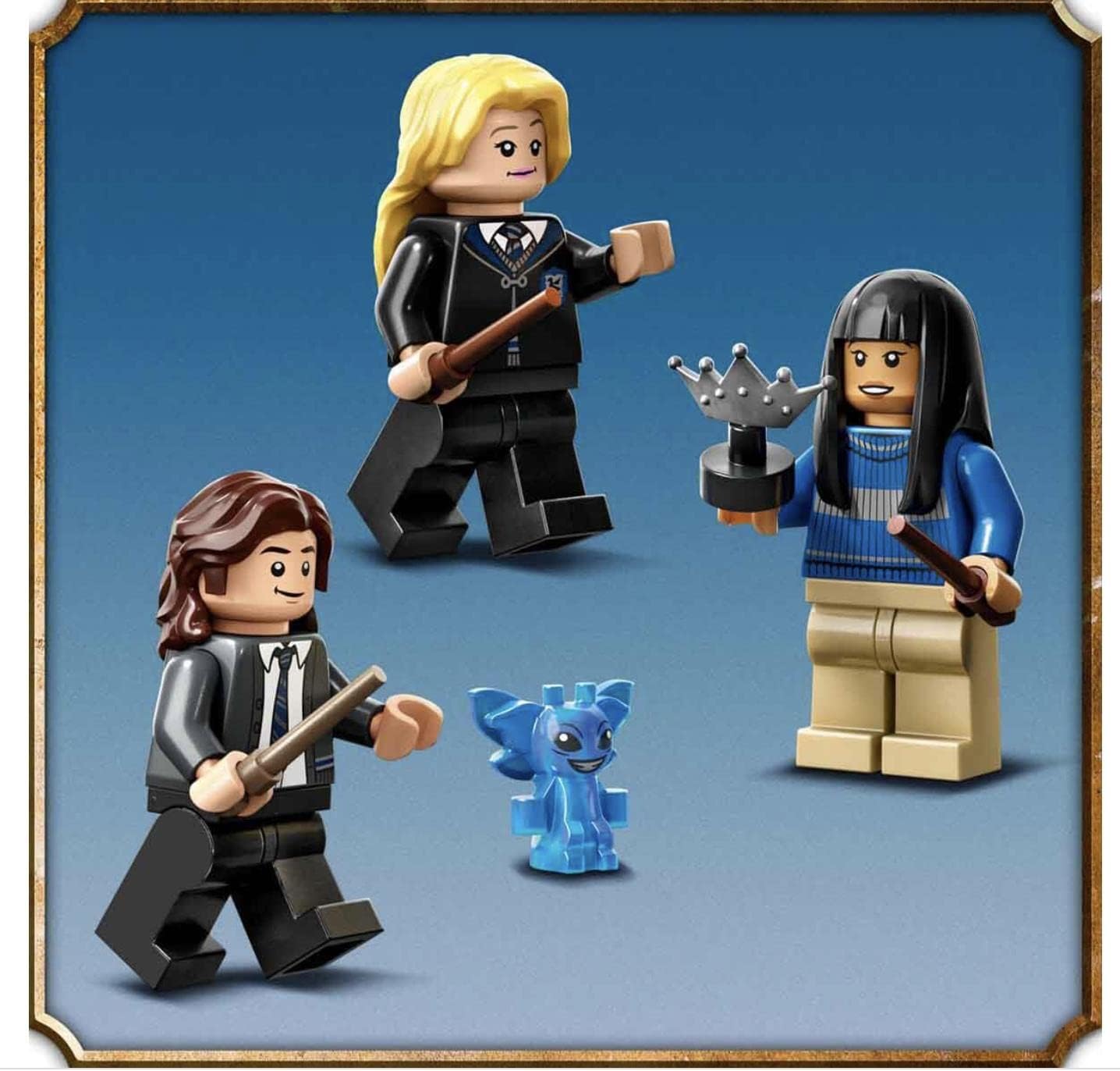 Lego 76411 Harry Potter House Banner Ravenclaw, Hogwarts Crest, Castle Community Room Toy or Wall Display with Luna Lovegood Mini Figure, Collectible Travel Toy