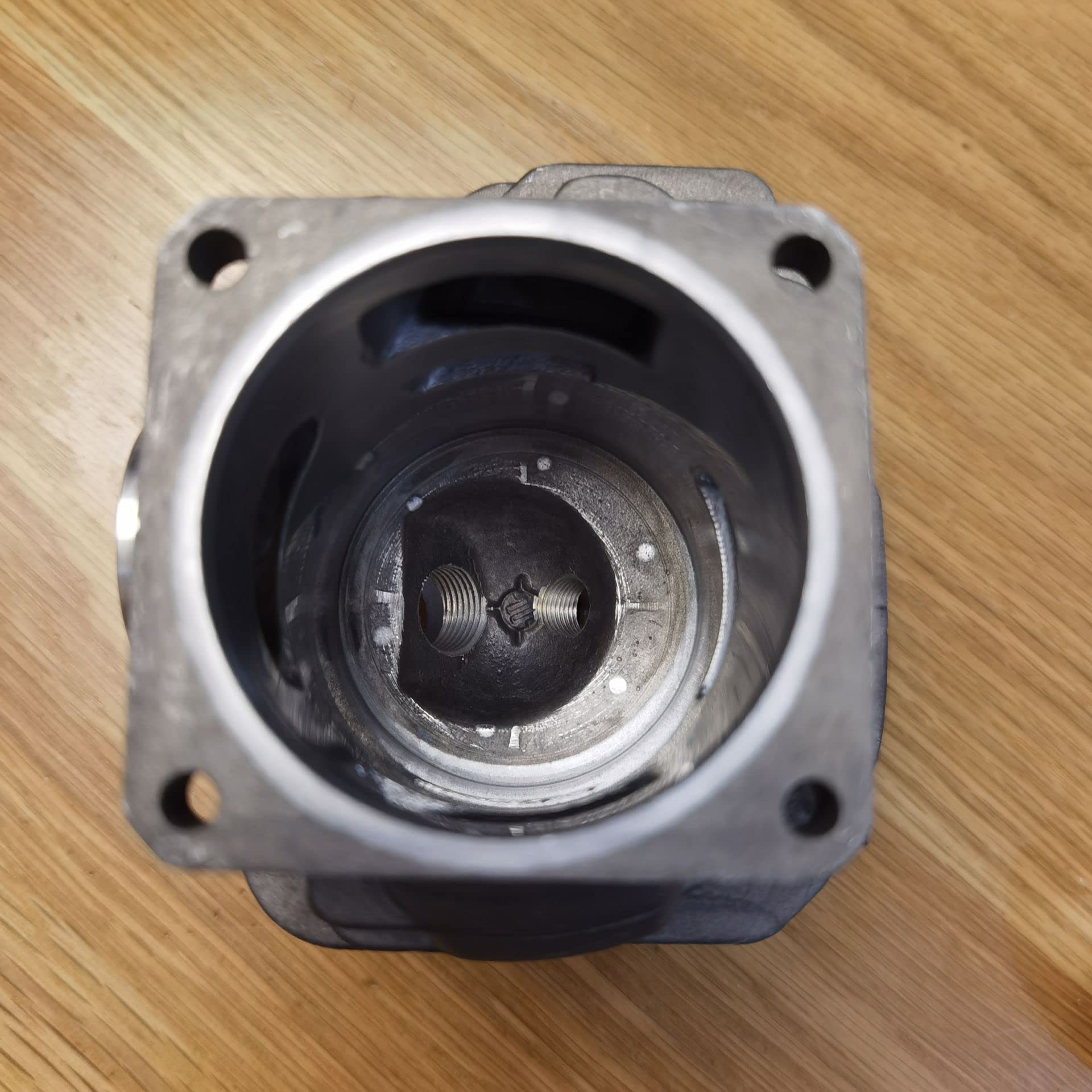 Cilindro Pistone Segmenti STIHL Motore Motosega 044 MS 440 022593