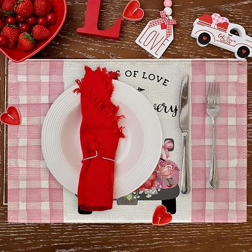 Miniatura 3 de GPGHE Juego de 4 manteles individuales para el día de San Valentín, diseño a cuadros de búfalo XOXO con diseño de camión y rosas, bodas,