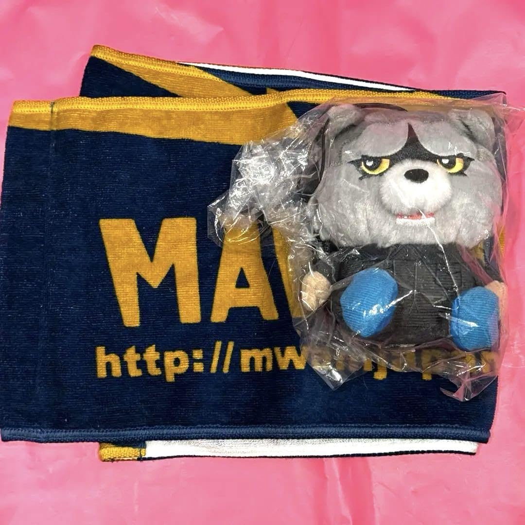 Amazon.co.jp: マンウィズ MAN WITH A MISSION カミカゼボーイ