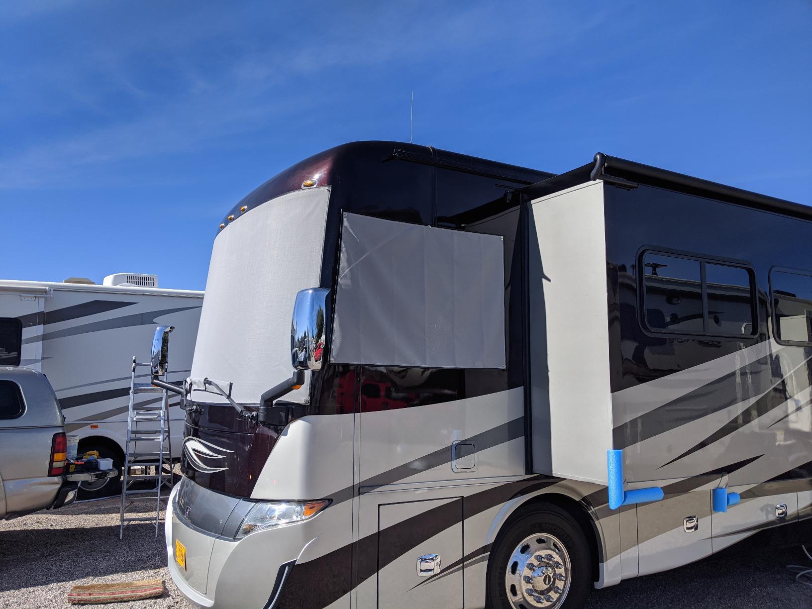 Sunguard Windshield Covers SG100 (Black) Automotive