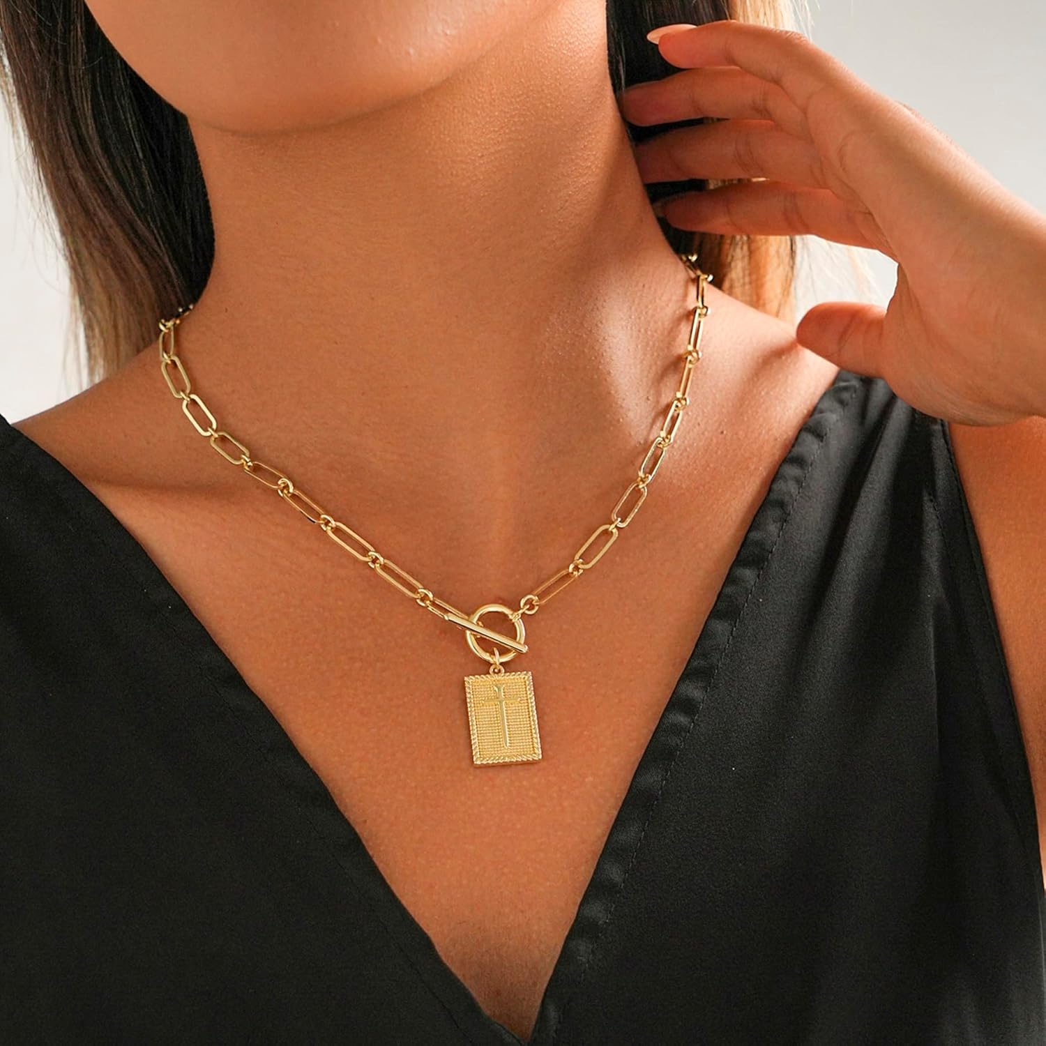 Chunky Gold Silver Cross Necklace for Women Trendy, Thick Golden Hammered Bold Statement Charm Cross Pendant Necklaces, Non Tarnish Vintage Paperclip Herringbone Snake Choker Chain Valentine's Day Jewelry Gift - Image 4