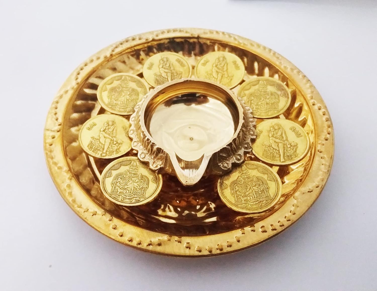 Sai Baba Maha kubera Diya / vilakku (Big Size) with Plate - Sai Baba and Kubera Brass lamp (Golden)