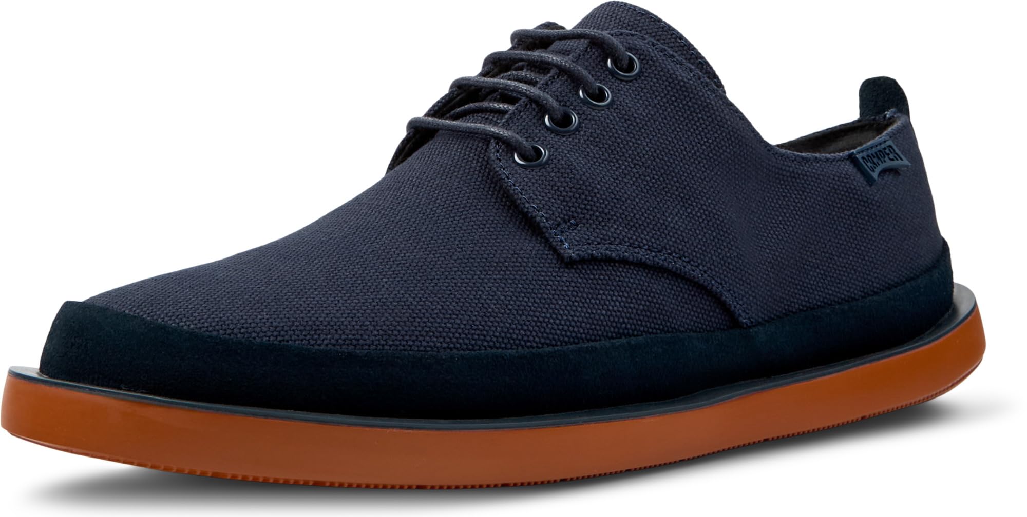 Blucher Camper Wagon K100774, les chaussures navy idéales pour le bureau