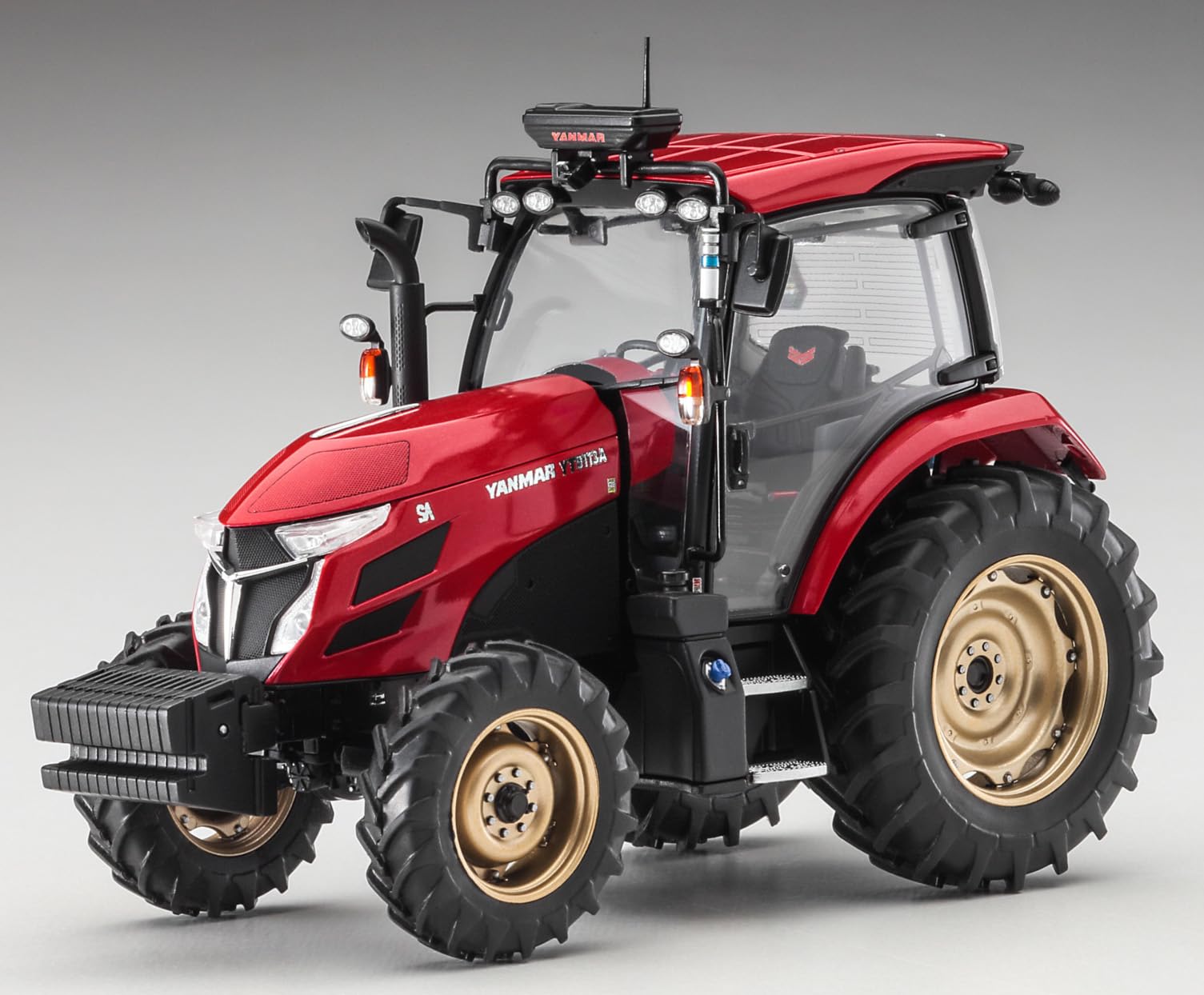 Hasegawa 666108-1/35 Yanmar Traktor YT5113A, Robot Tractor - Maßstab 1:35