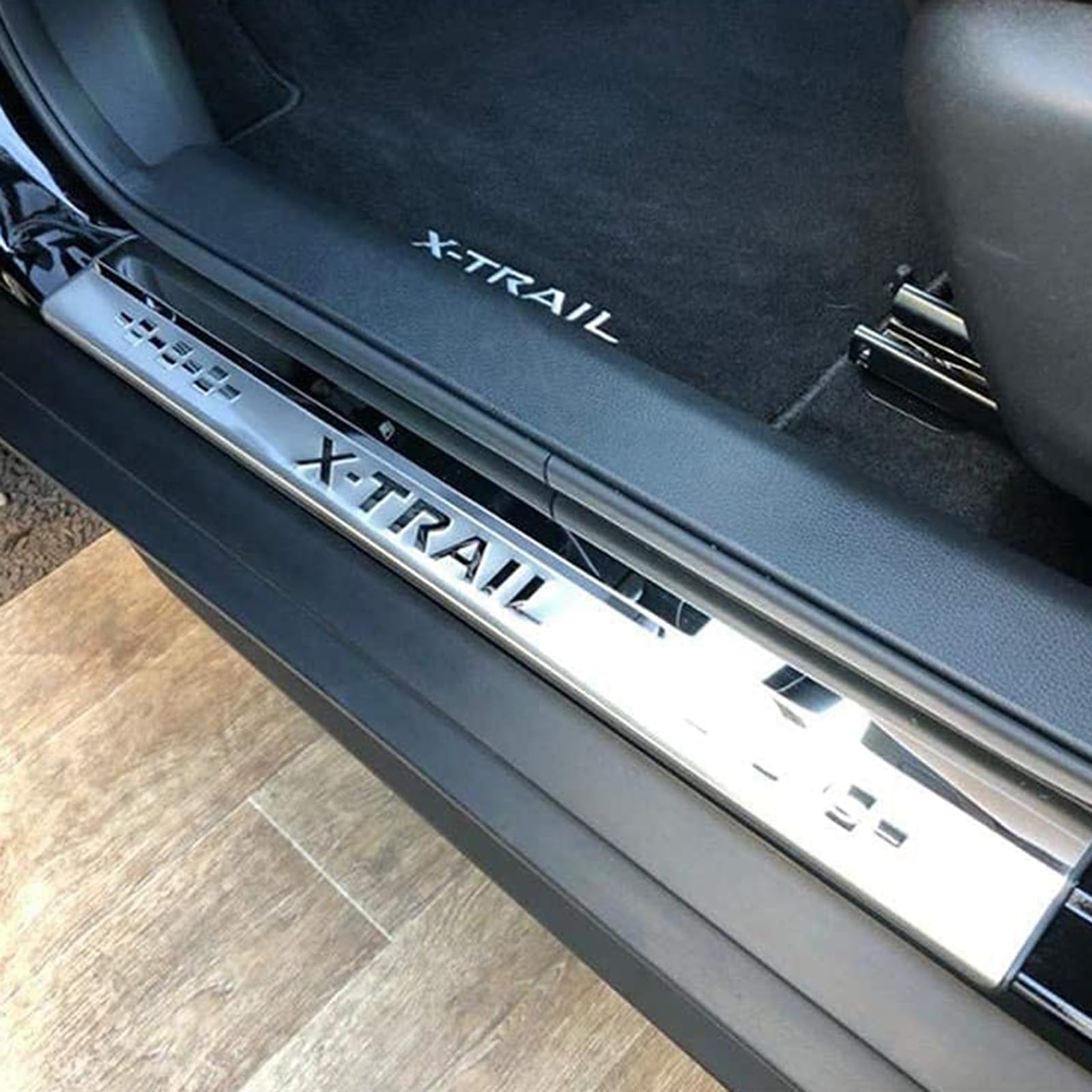 Voiture Acier Inoxydable Seuil Porte Plaques pour NIS-san X-Trail T32 2014-2022, 4 Pièces Threshold Bar Protection Autocollant Anti-Rayures Anti-Dirty Plinthes Pédale,Silver