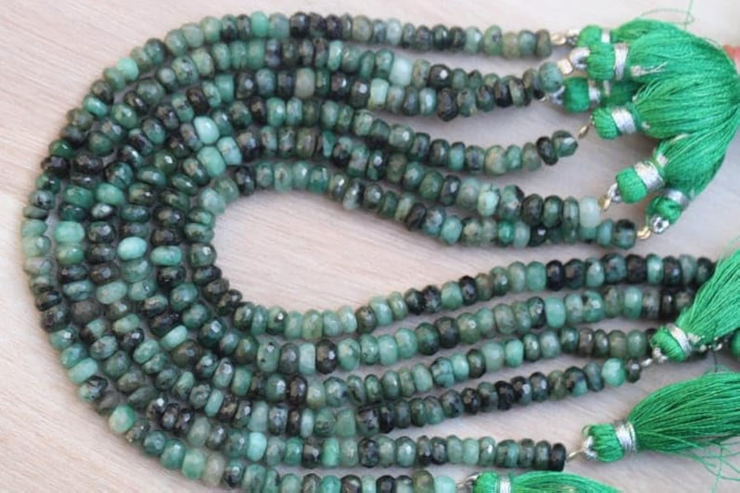Perles Heishi naturelles facettées de luxe pour création de bijoux raffinés