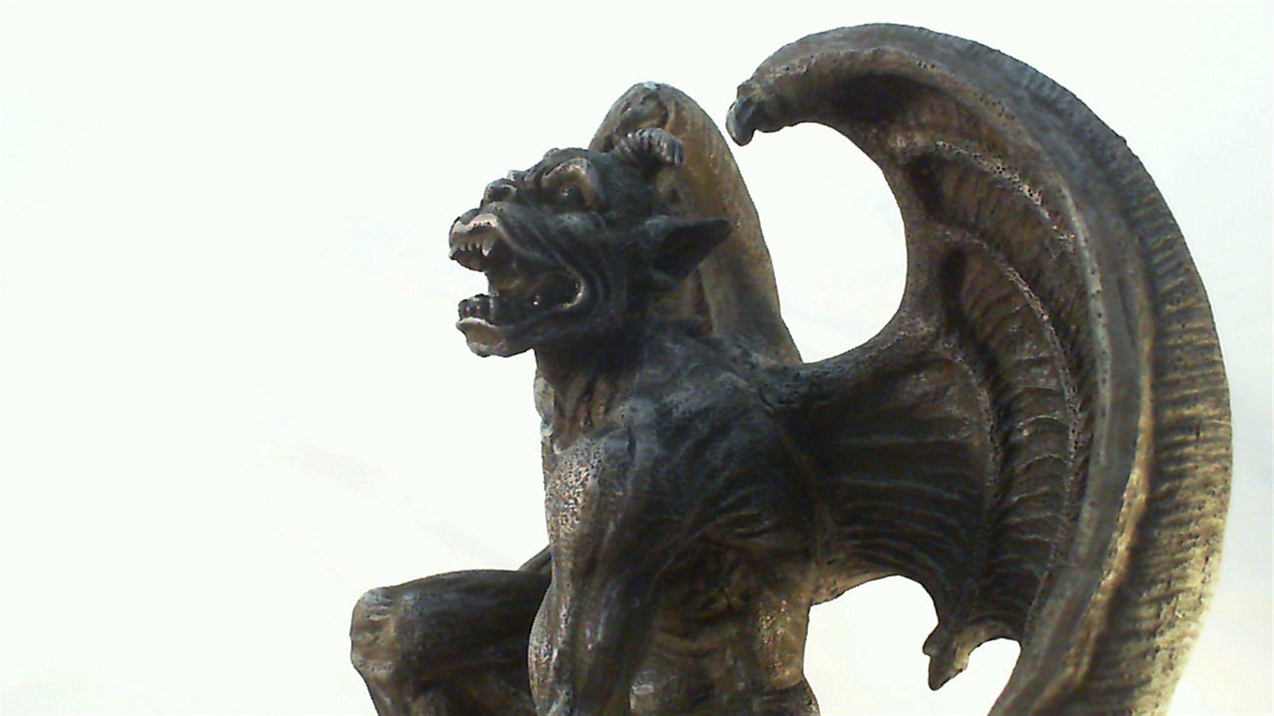 Amazon.co.jp: Short Horned Gargoyle Winged Protective : ホーム