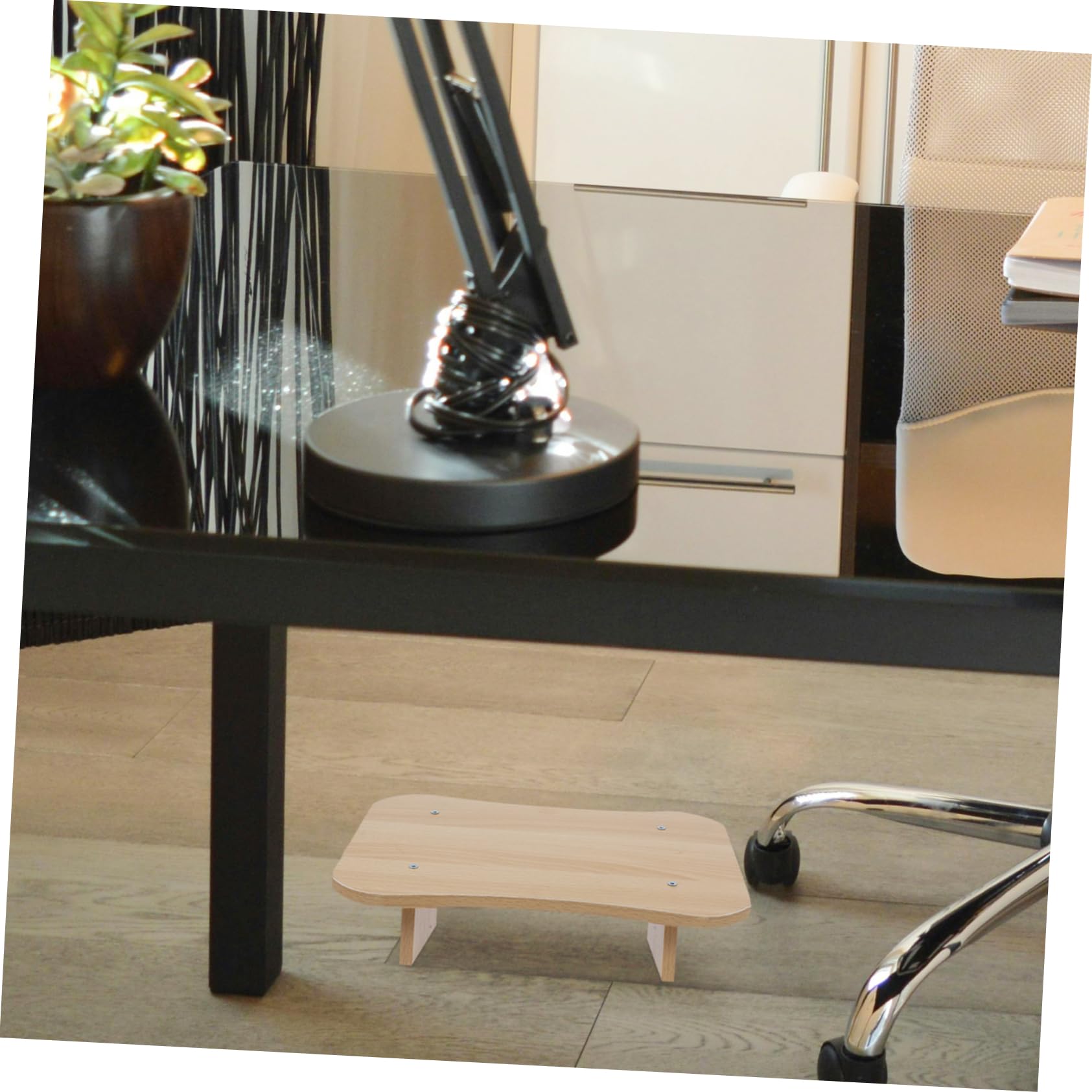 UKCOCO Poggiapiedi da Ufficio e Sgabello in Legno Piccolo Inclinato, Supporto Ergonomico per Piedi Sotto Scrivania, Pratico Accessorio Multiuso per Casa e Luogo di Lavoro
