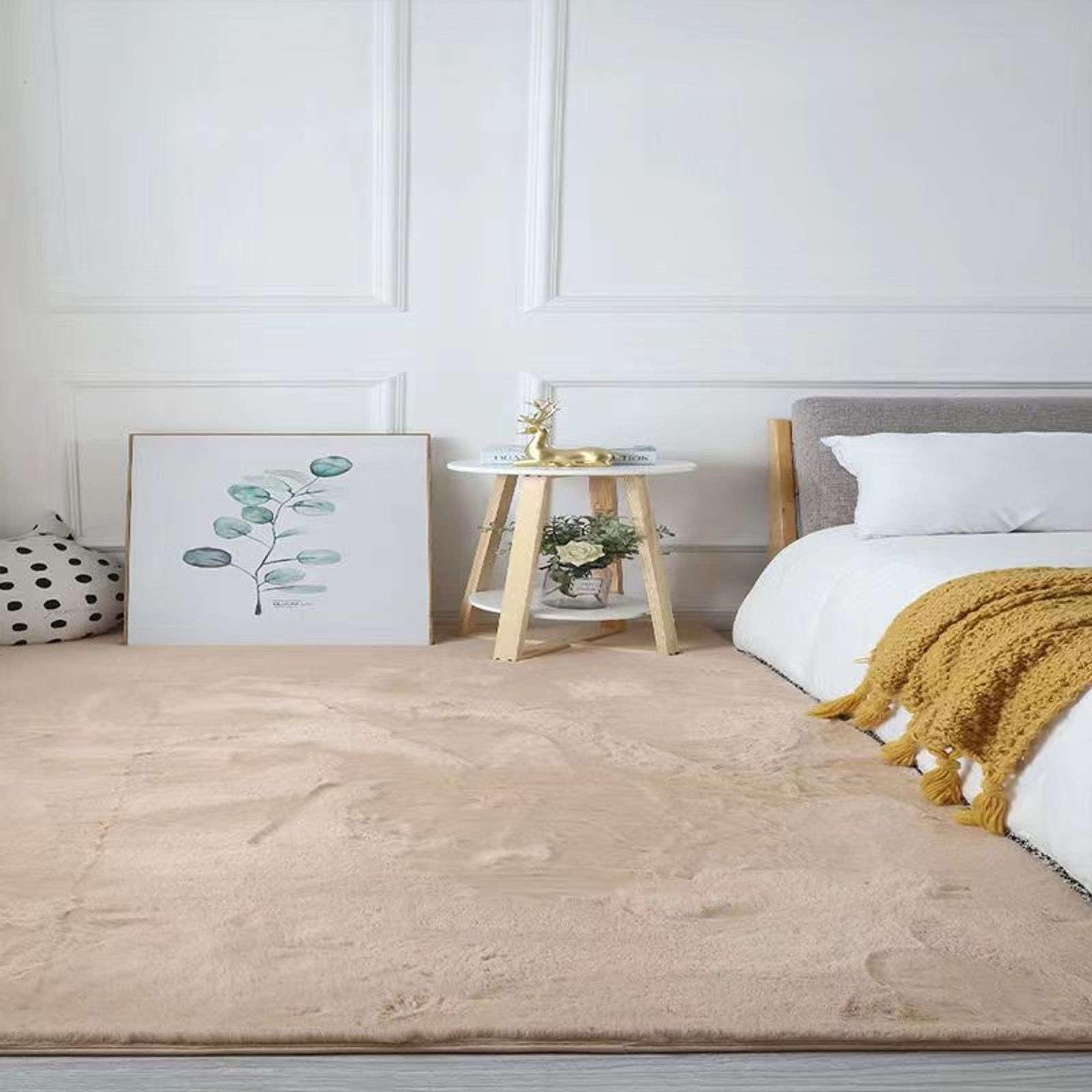 Tapis fausse fourrure pour table basse cocooning au salon 100x160cm