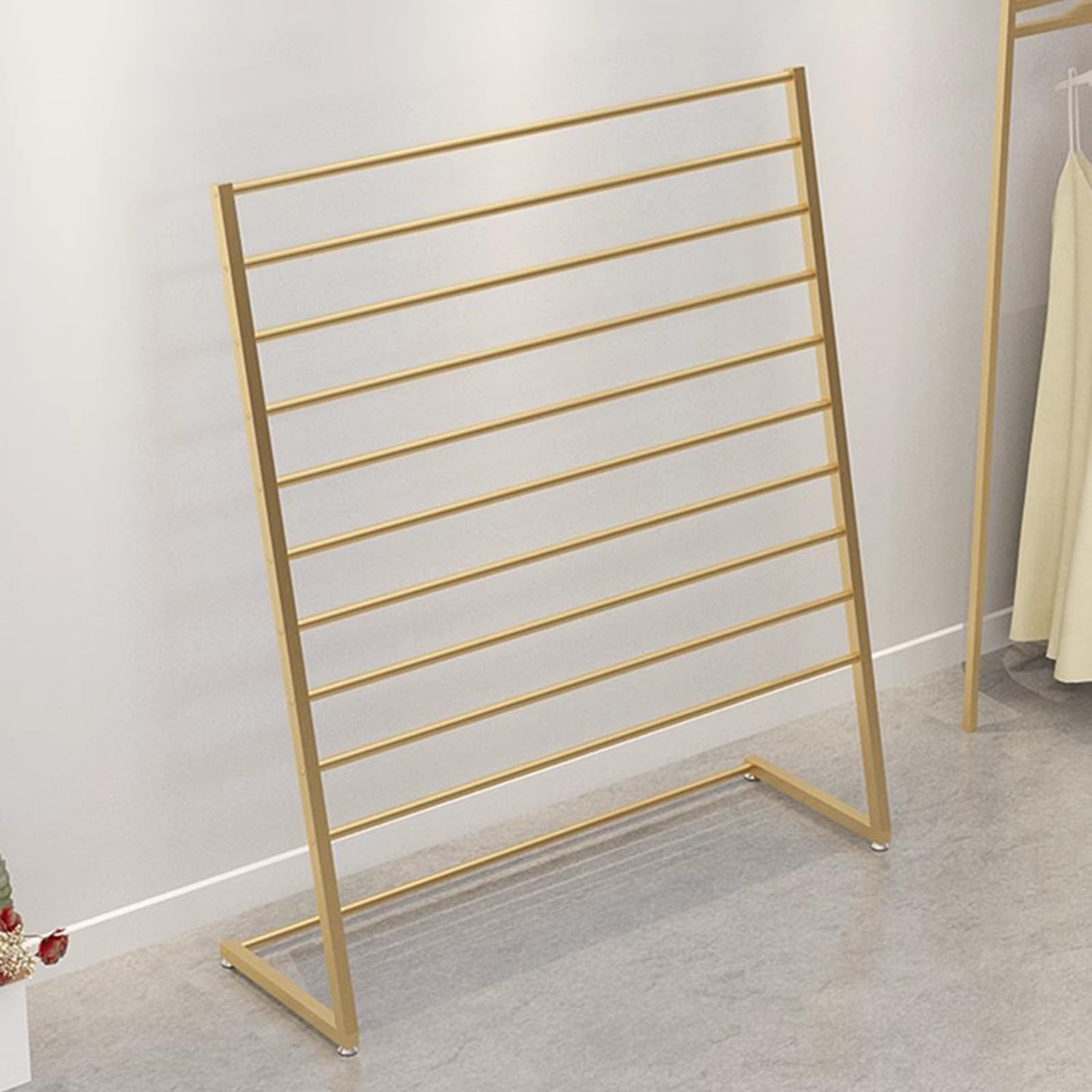 Freistehender Metall-Organizer – mehrstöckiges Präsentationsregal für Bekleidungsboutique und Einzelhandel, langlebige Aufbewahrungslösung für Bekleidung und Accessoires