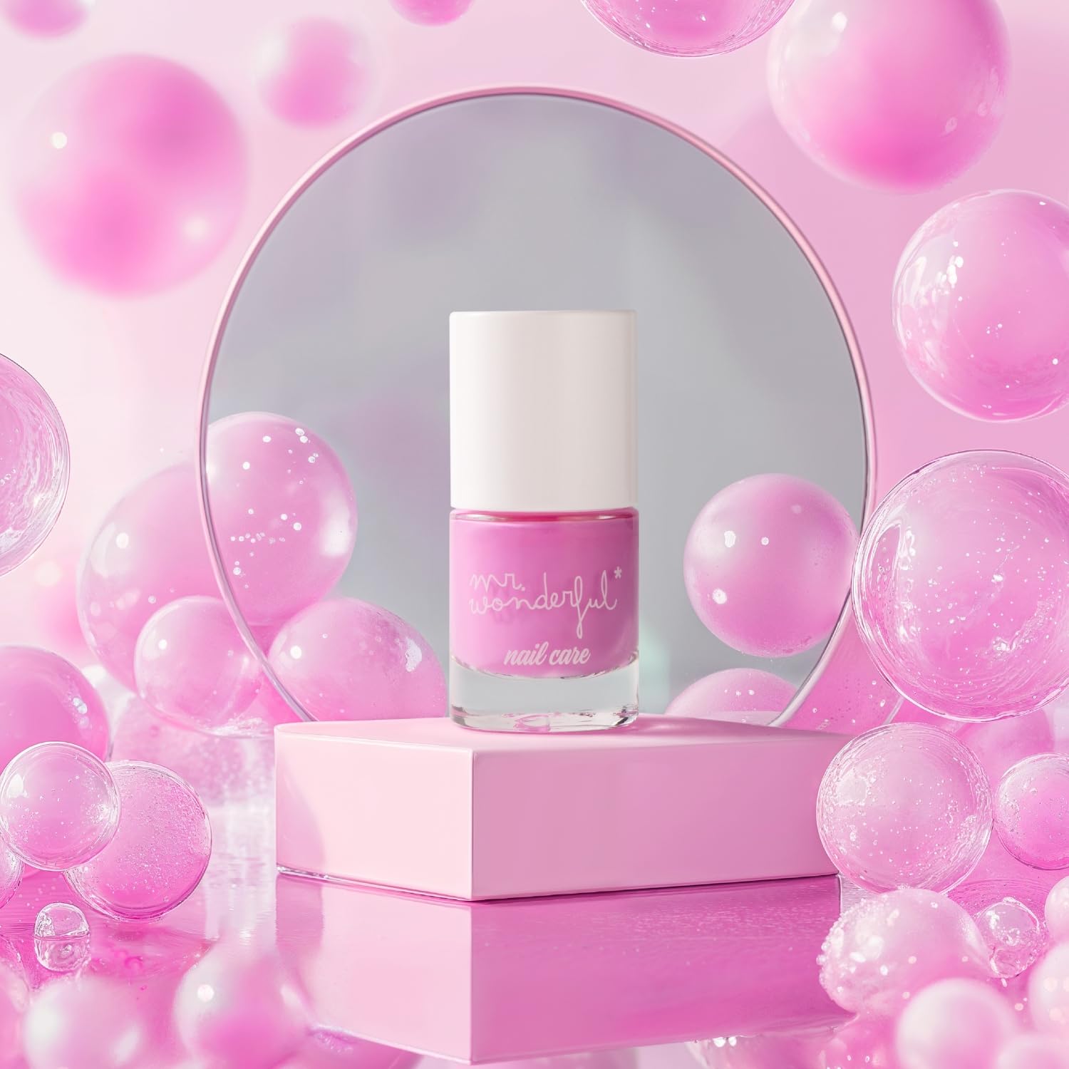 MR WONDERFUL - Estuche Laca de Uñas 5 x 8 ml, Cobertura Perfecta, Efecto Brillante y de Larga Duración, Fácil de Aplicar, Secado Rápido, Fórmula Vegana