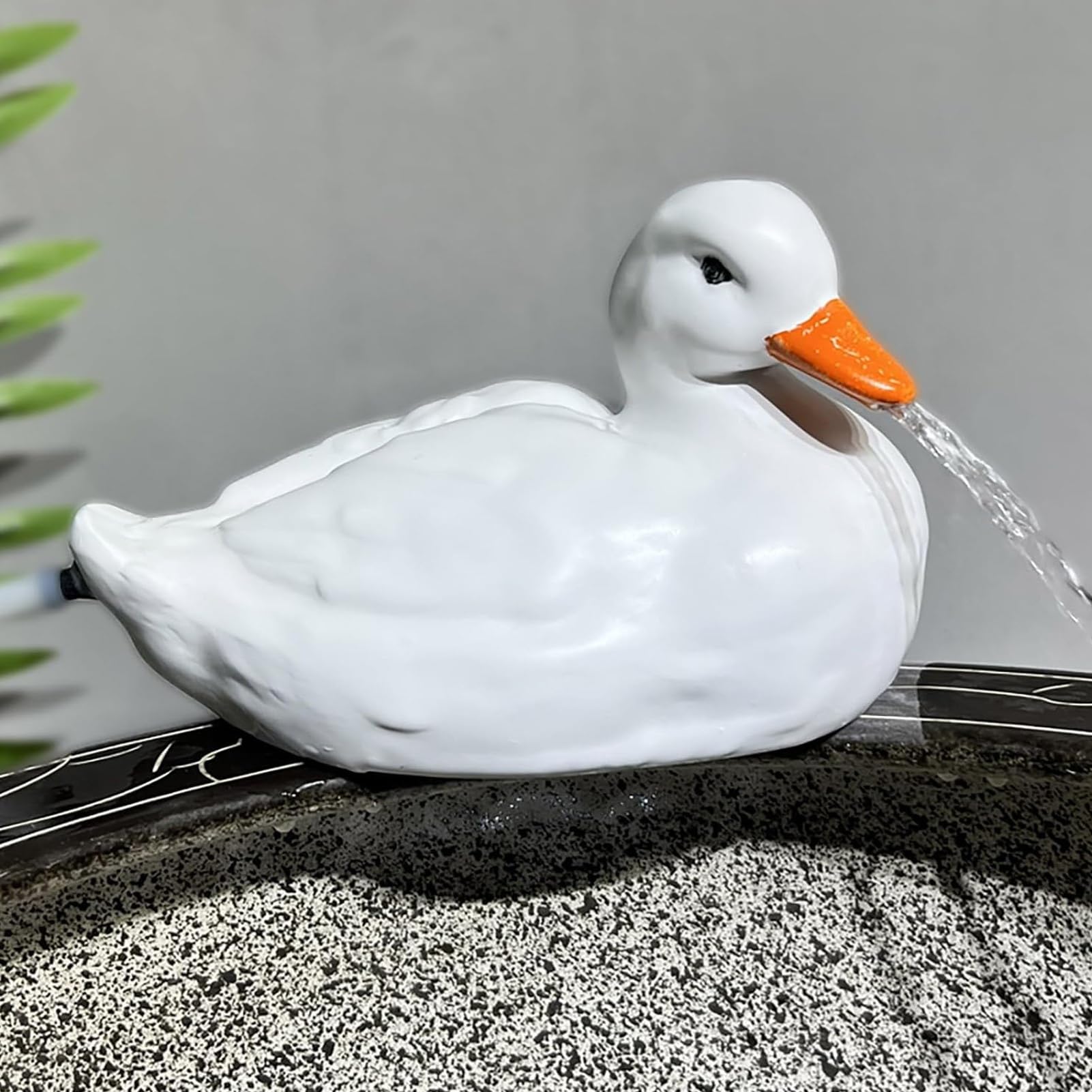 Cracheurs pour petits bassins en céramique durable et décoration extérieure