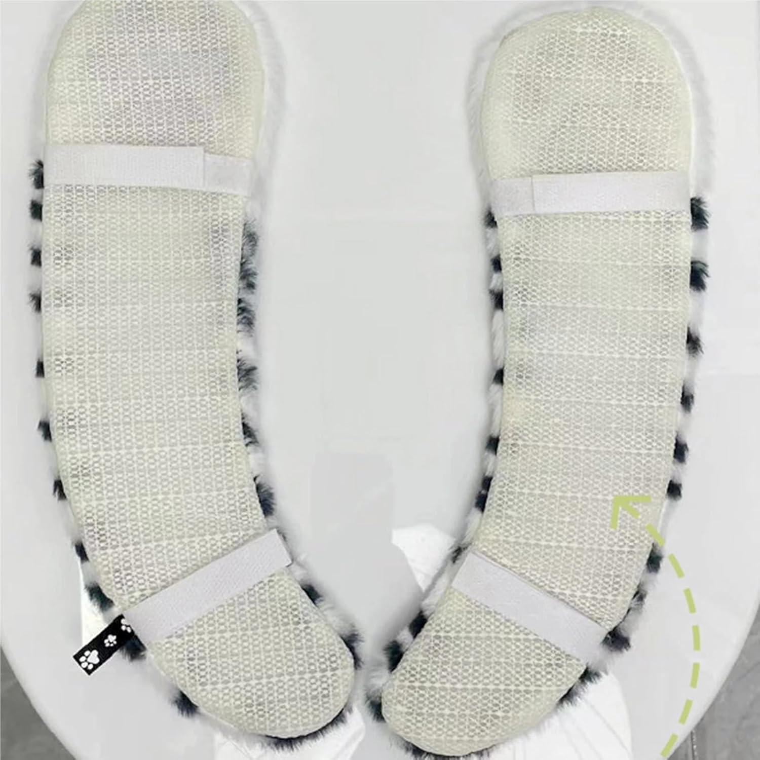 Toilet Seat Cover with Lifter Bear Paw Fuzzy Thicker Warmer Fleece Pad Washable Cushion Bathroom Accessories(Red-1)