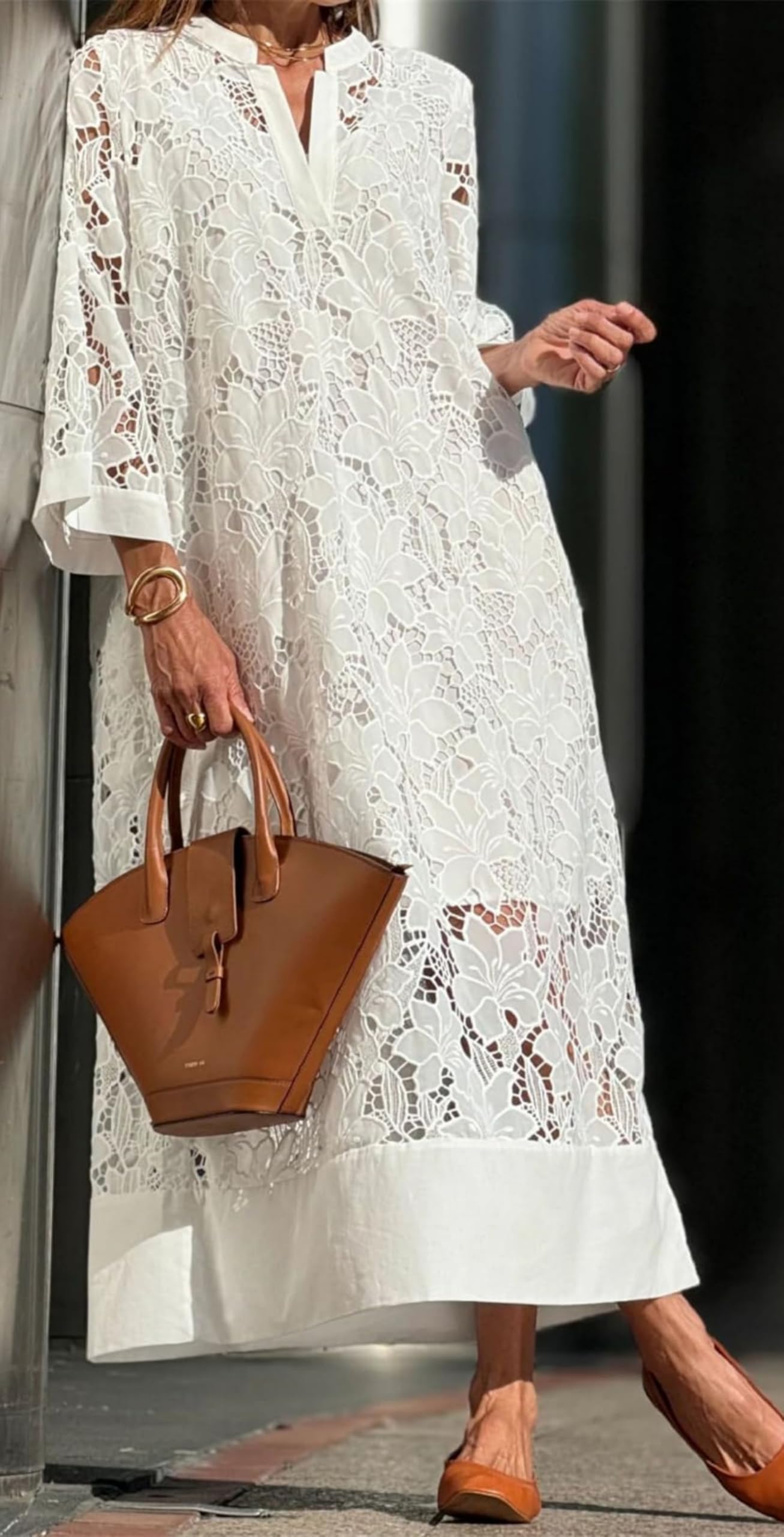 Abito da donna elegante in pizzo bianco con scollo a V maxi abito a due pezzi casual sciolto boho scava fuori all'uncinetto con abito sottoveste in raso
