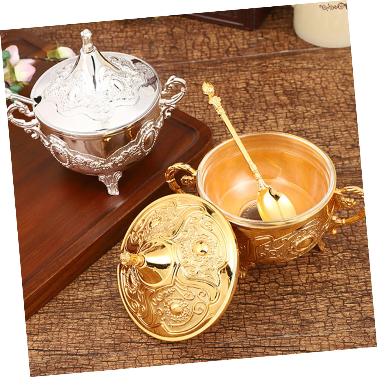 VALICLUD Gewürzgläser mit Goldener Deckel Gewürzbehälter Luftdichte Versiegelung für Aufbewahrung von Gewürzen Europäisches Design mit Muster und Griff