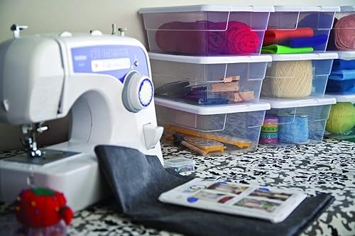 Miniatura 4 de Sterilite 16428012 - Caja de almacenamiento de 6 cuartos de galón/5,7 litros, tapa blanca con base transparente (paquete de 6)