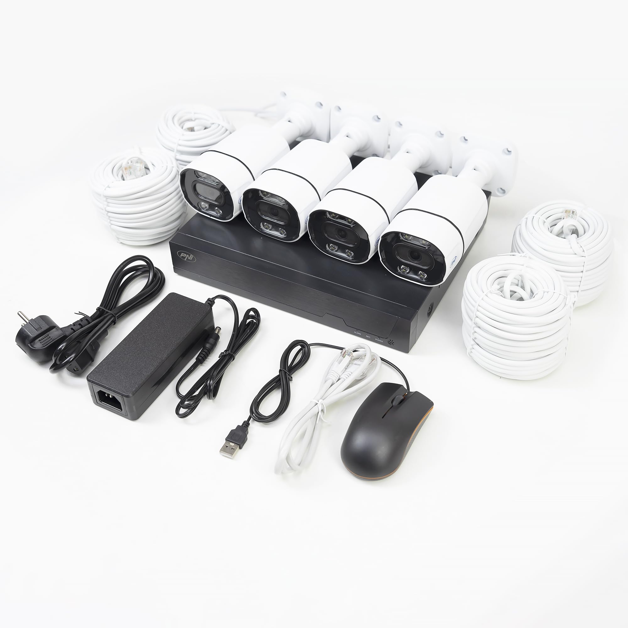 PNI House IPMAX POE-8 Kit Videosorveglianza con NVR e 4 Telecamere-IP, Risoluzione 8MP, Visione Notturna, Rilevazione di movimento, Impermeabile IP66, Compatibile con tecnologia-IP