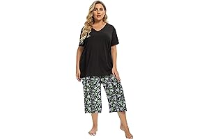 Women's Plus Size V-Neck Capri Pajamas: Mexican-Inspired Floral Sleepwear