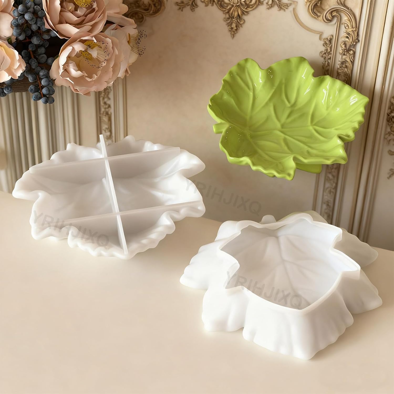 Maple Leaf Silicone Tray Mold 3D Leaf Resin Casting Mold for Jewelry Dish Candle Holder Soap Dish Gypsum Cement Tray DIY Home Decor Resin Craft