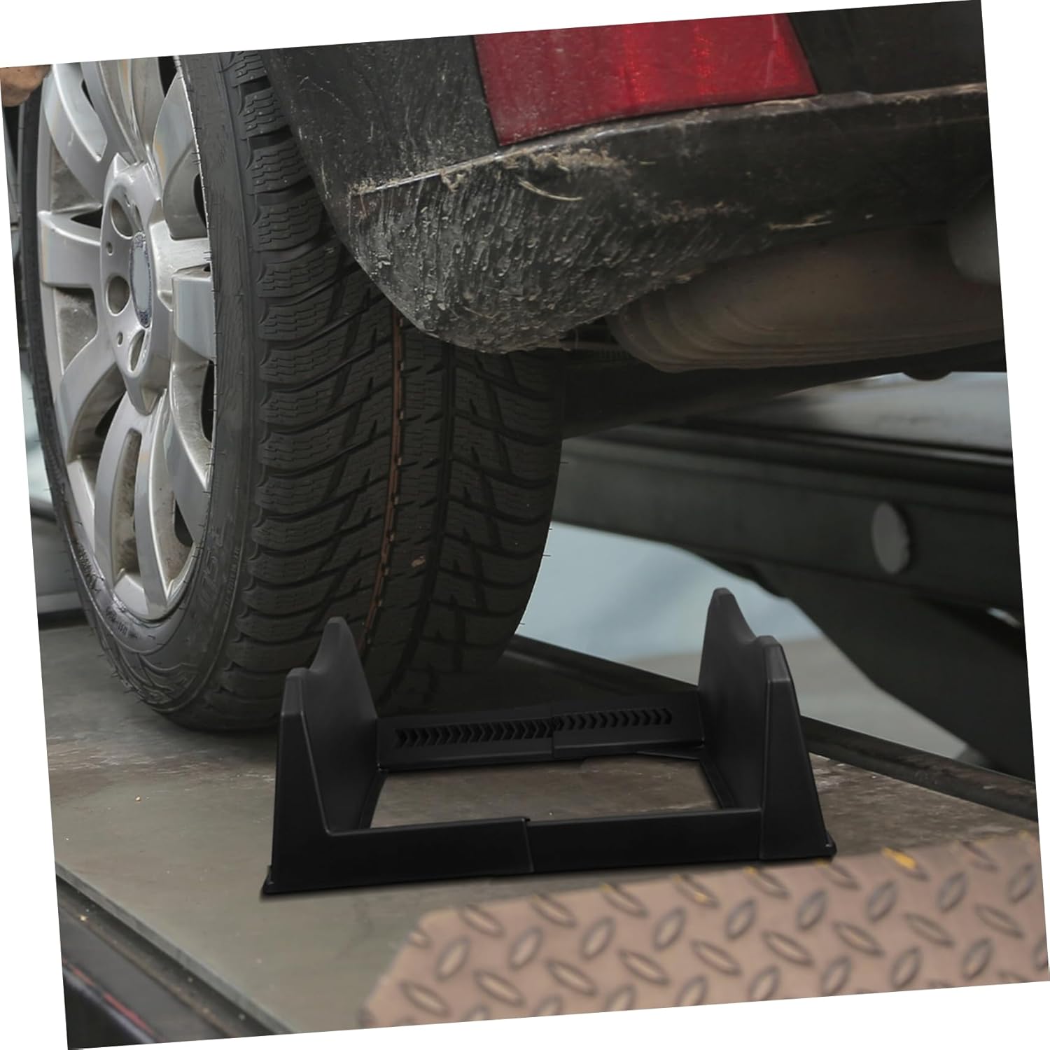 Utility Trailer Tire Mount Car Spare Tire Carrier and Easy to Install Rack