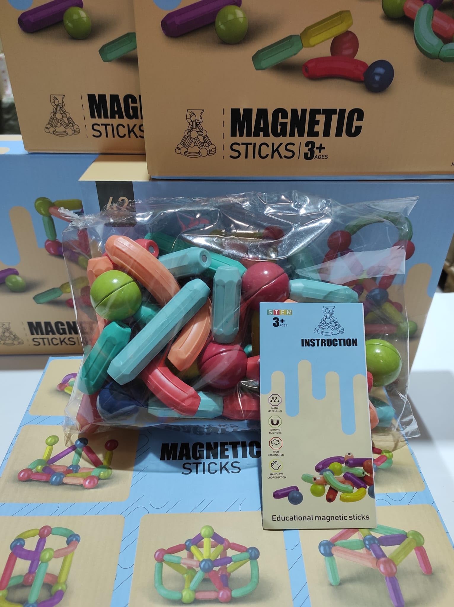 MayMax Juego de Bloques de Construccion Magneticos 42 Piezas - Juguete Educativo Que Estimula Creatividad y Logica, Piezas Grandes de Colores, Facil Montaje